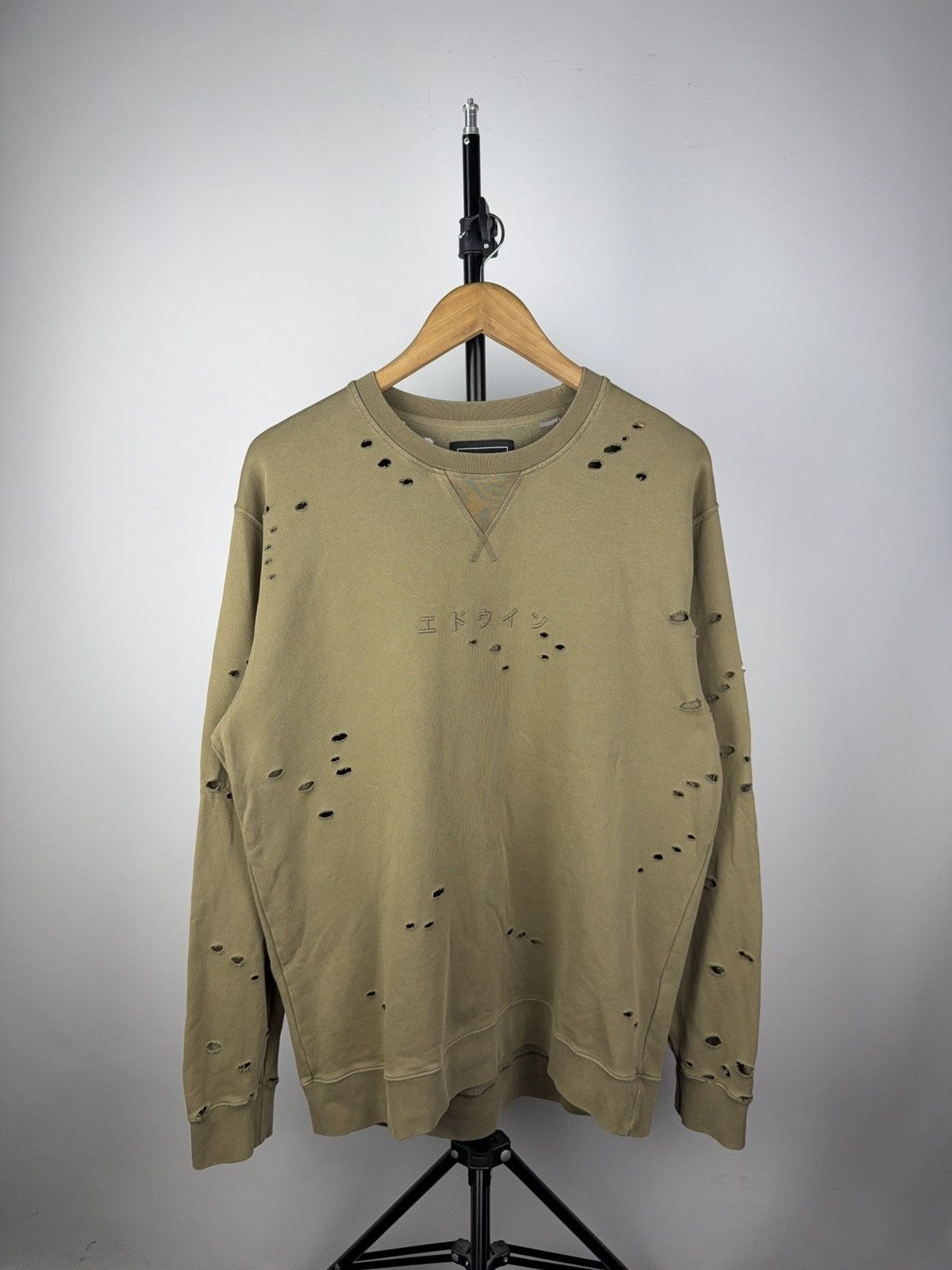 Edwin Distressed Y2K Retro Edwin Vintage style 90s Sweatshirt Size US L / EU 52-54 / 3 - 1 Thumbnail