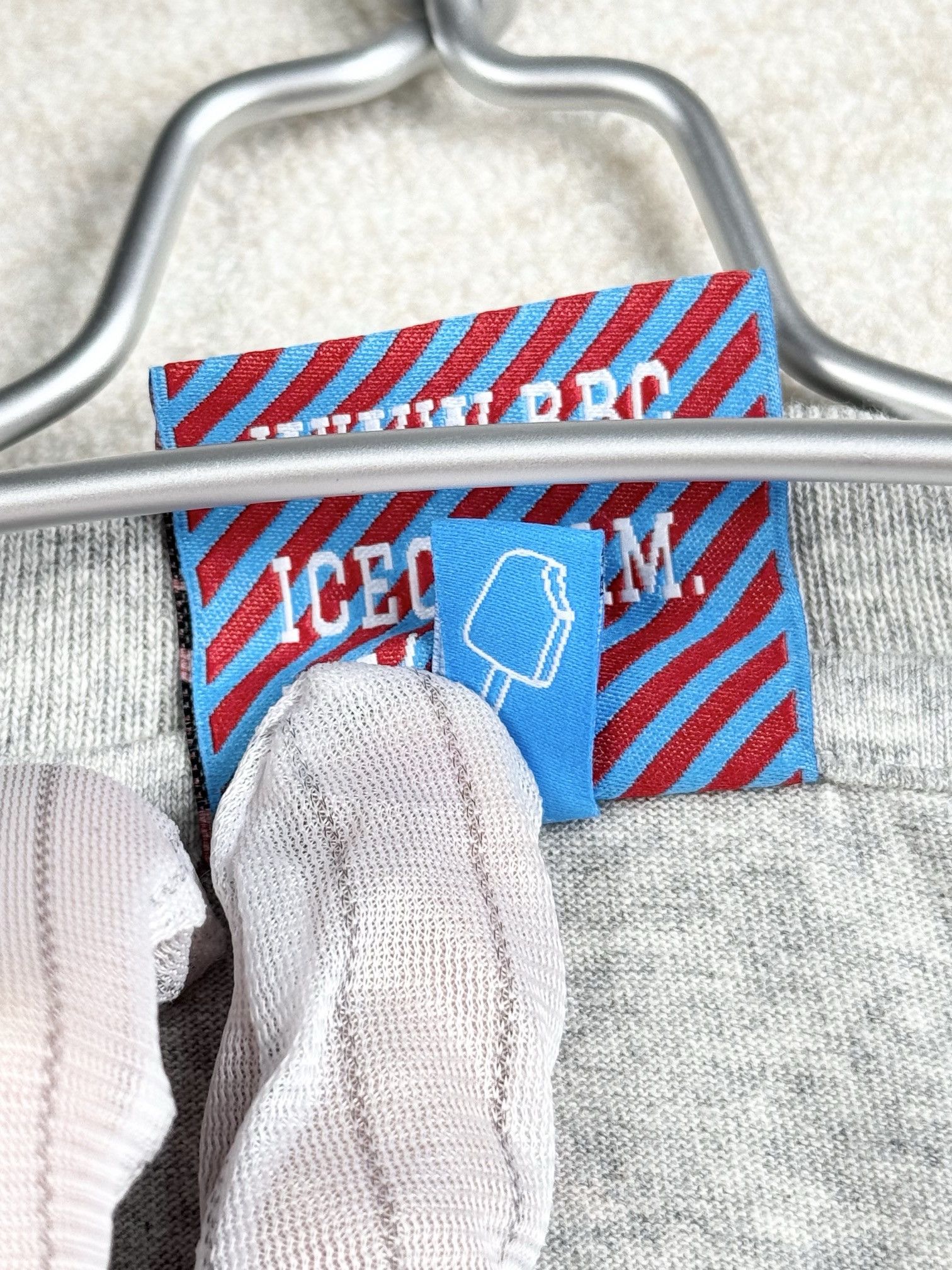 Icecream bulldog tee Size US L / EU 52-54 / 3 - 4 Thumbnail