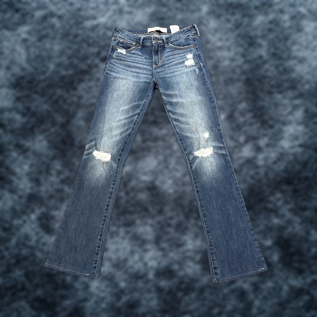 Gap VINTAGE Abercrombie Gap Jeans Low Rise Flared 27x30 Blue Denim 90s Women Reg Inseam 30 Regular Size 4 Size 27" / US 4 / IT 40 - 1 Thumbnail