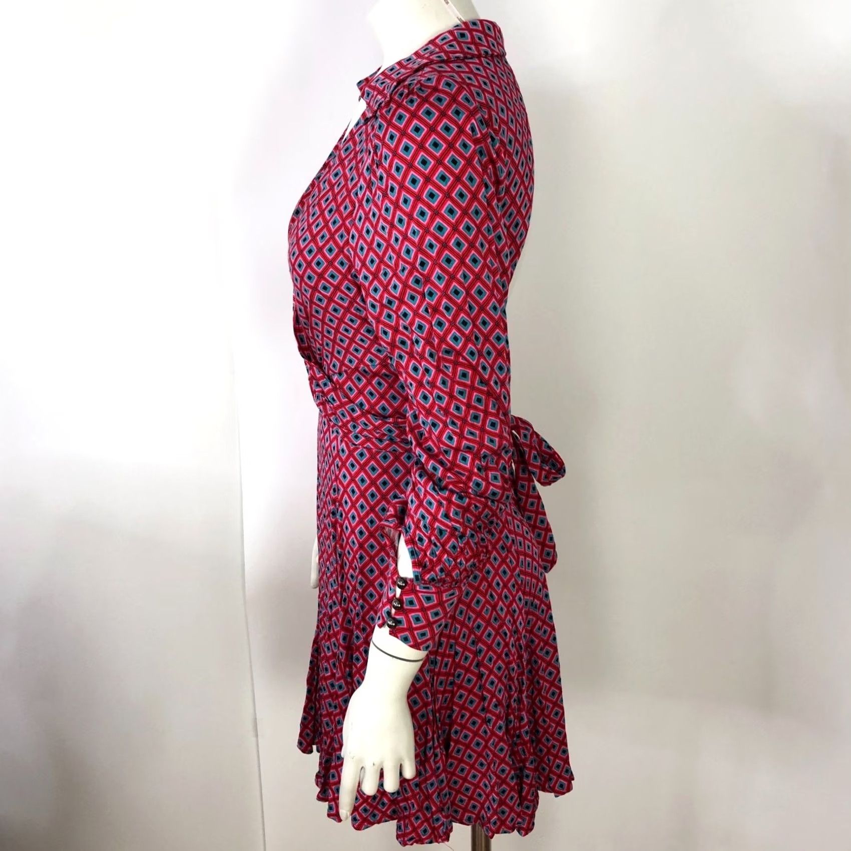 Free People Free People XS Dress Shirt Wrap Open Back Above Knee Pink Red MINT All Over Print Vintage No Size XS / US 0-2 / IT 36-38 - 4 Thumbnail