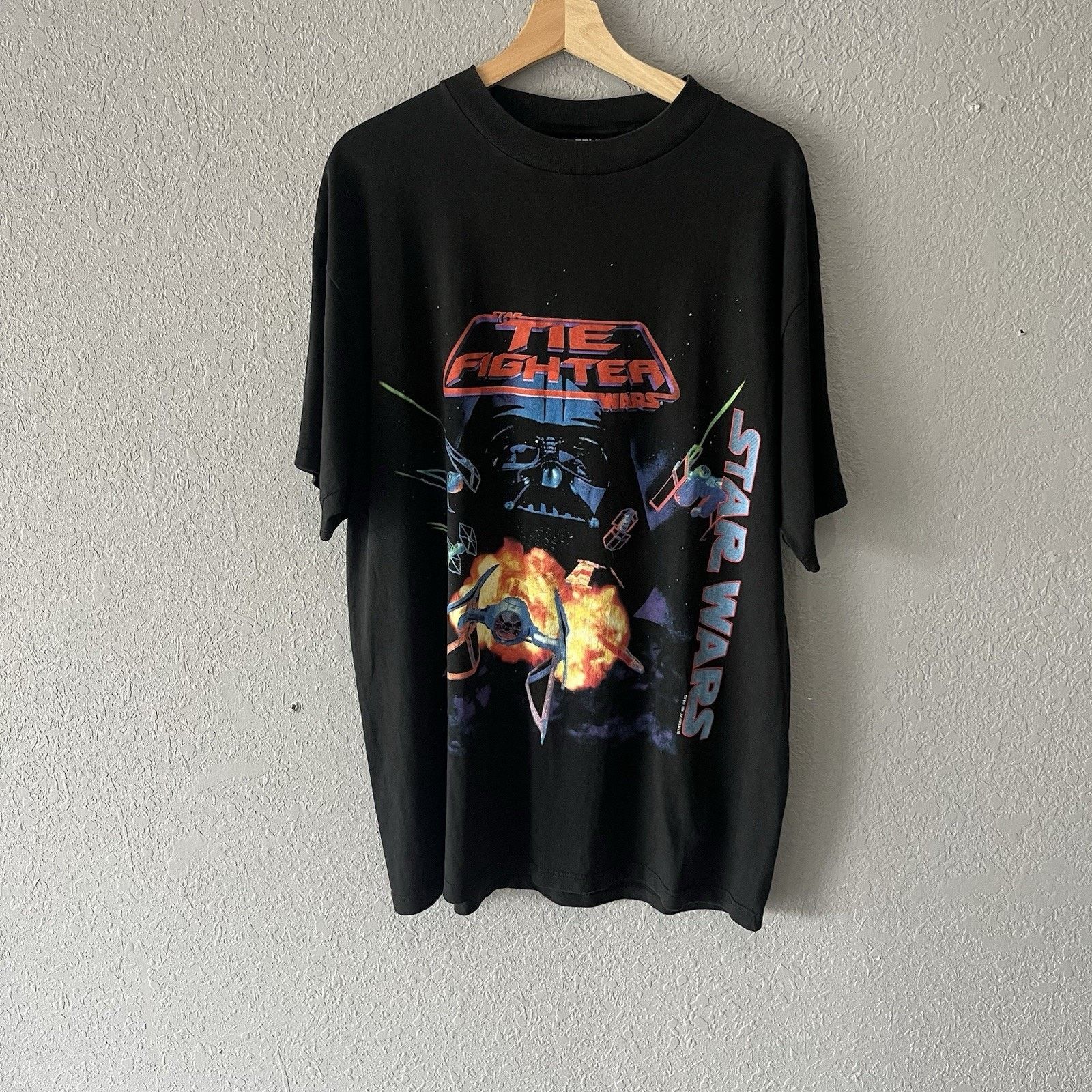 Giant Vintage 90s Star Wars Tie Fighter Video Game Tshirt Men XL G Size US XL / EU 56 / 4 - 1 Thumbnail