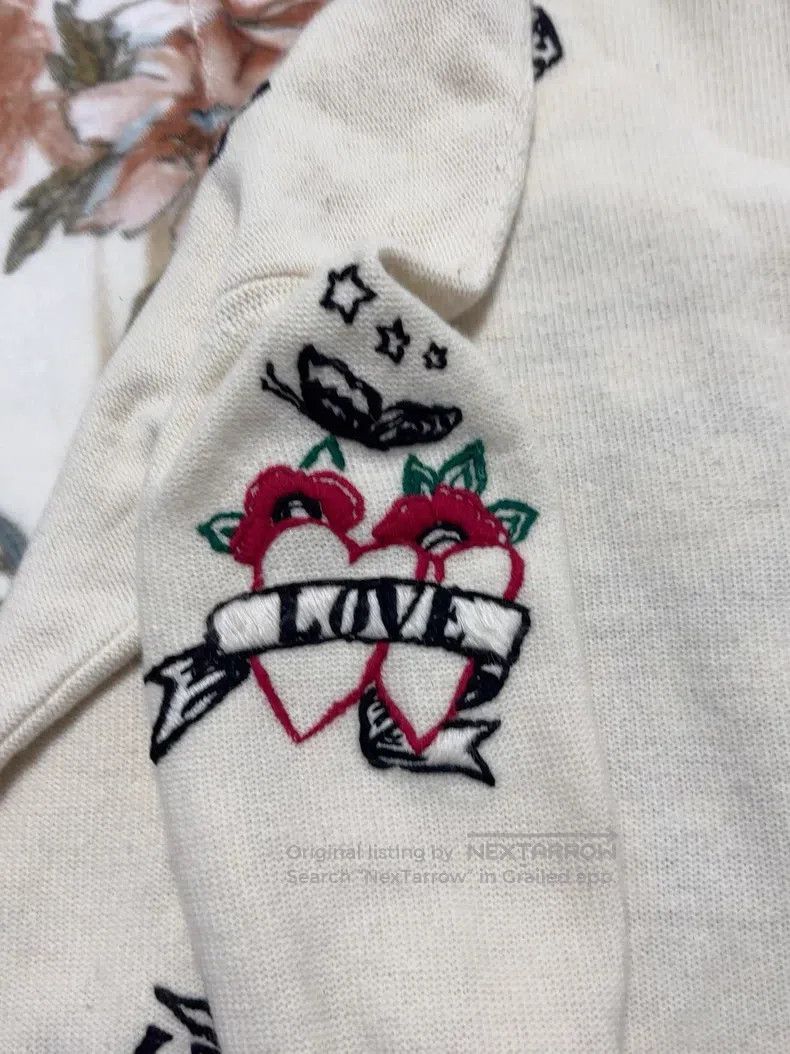 Valentino Valentino Embroidery style graffiti sweater Size XL / US 12-14 / IT 48-50 - 8 Thumbnail