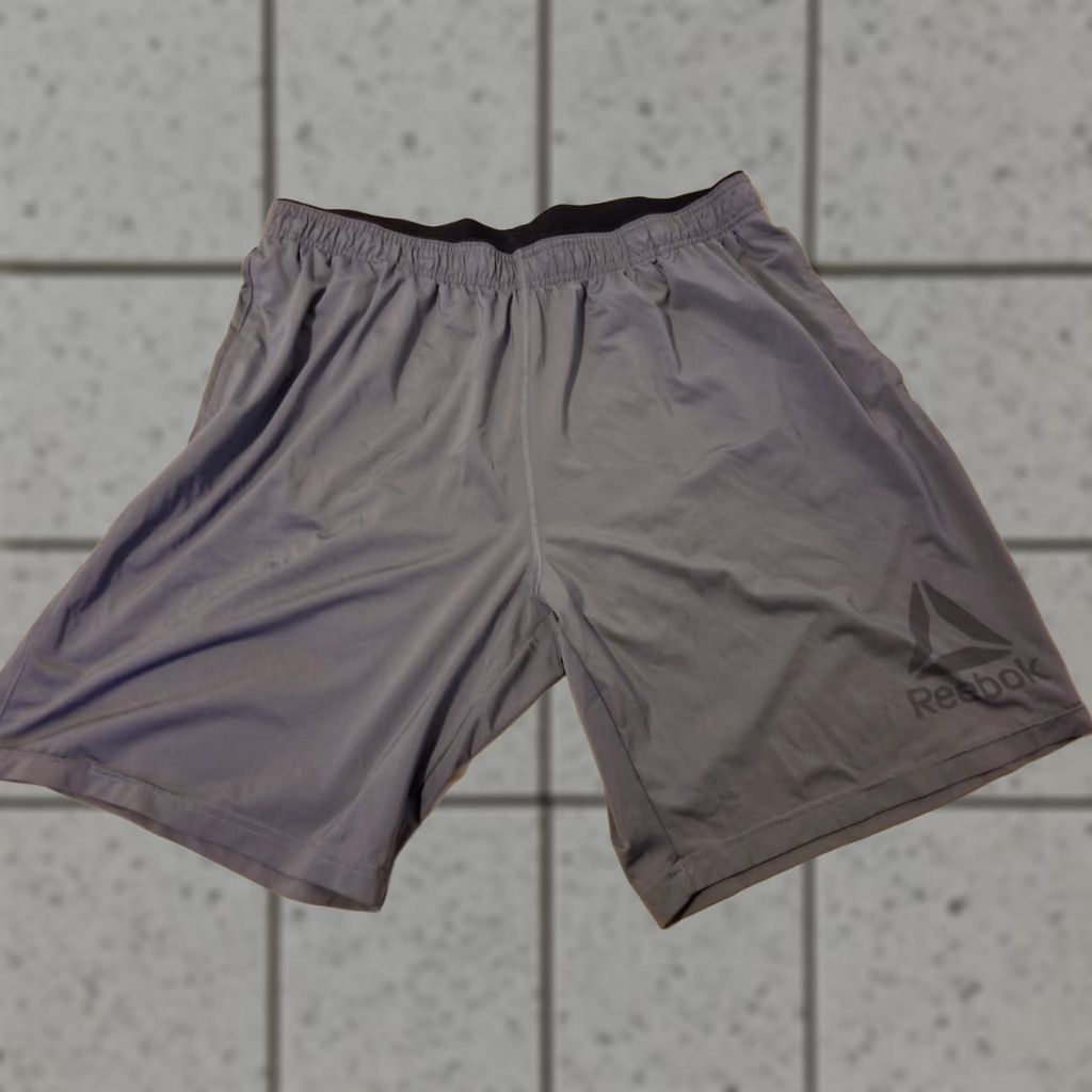 Reebok Reebok Shorts XL Gray Athletic Gym Workout Mens Size US 36 / EU 52 - 1 Thumbnail
