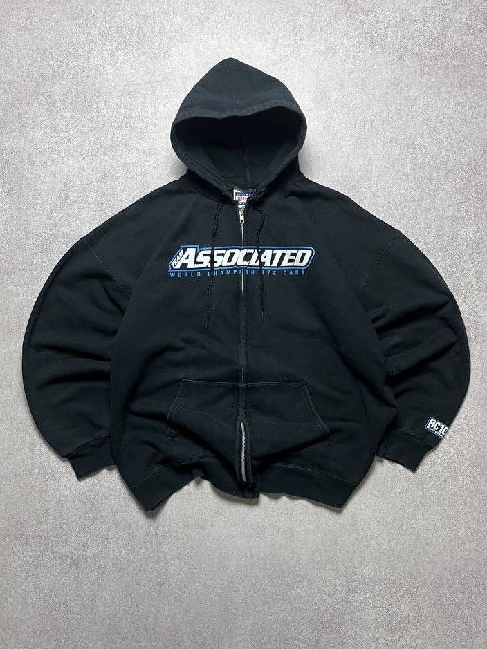 Vintage Vintage Associated Boxy Zip Hoodie Y2K XL Size US XL / EU 56 / 4 - 1 Thumbnail