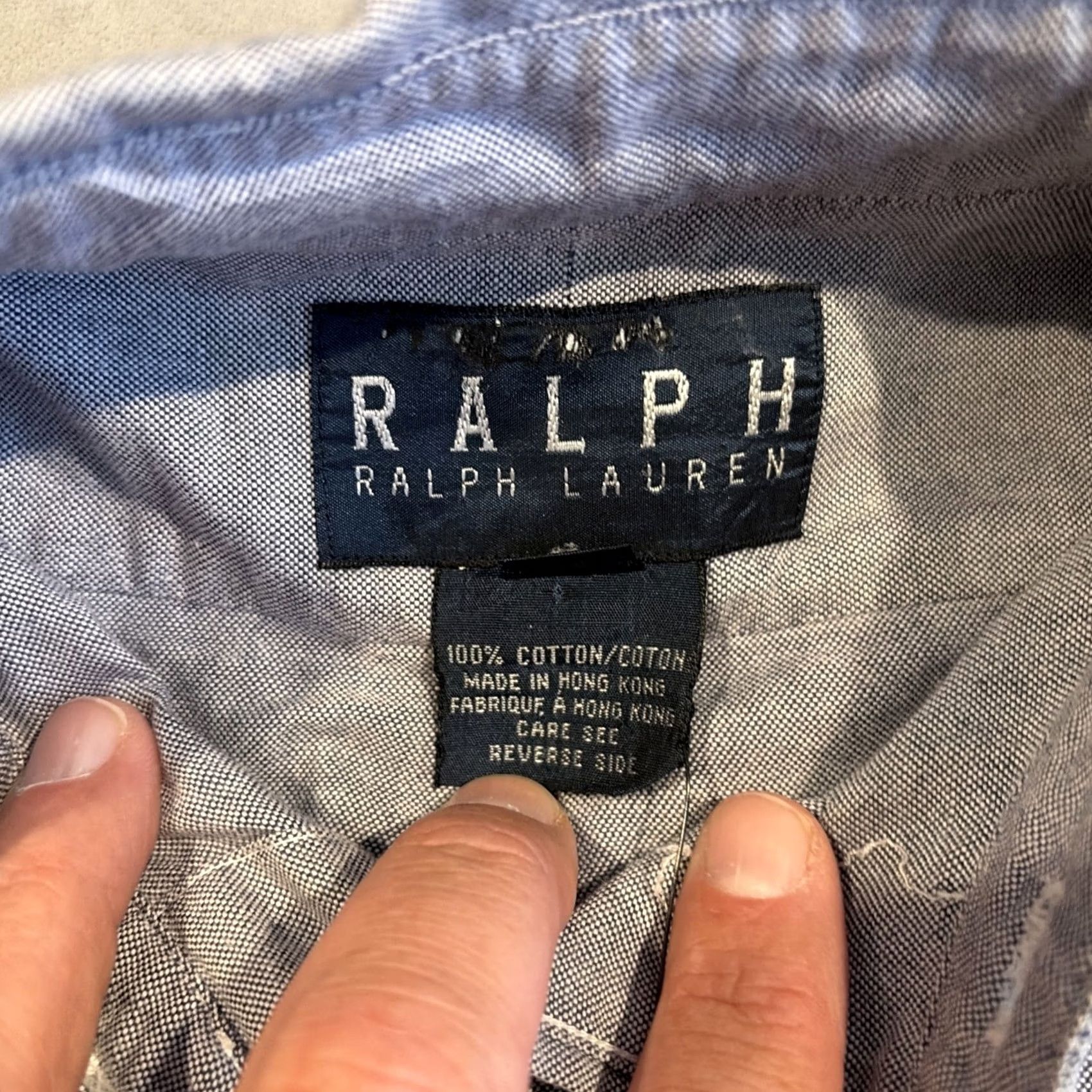 Ralph Lauren VINTAGE RALPH Lauren Blue Label Button-Down Shirt MADE HONG KONG Size 2 Woman Blue Label Button-Up Shirt Casual 100% Cotton Long Sleeve Size XXL / US 16-18 / IT 52-54 - 5 Thumbnail