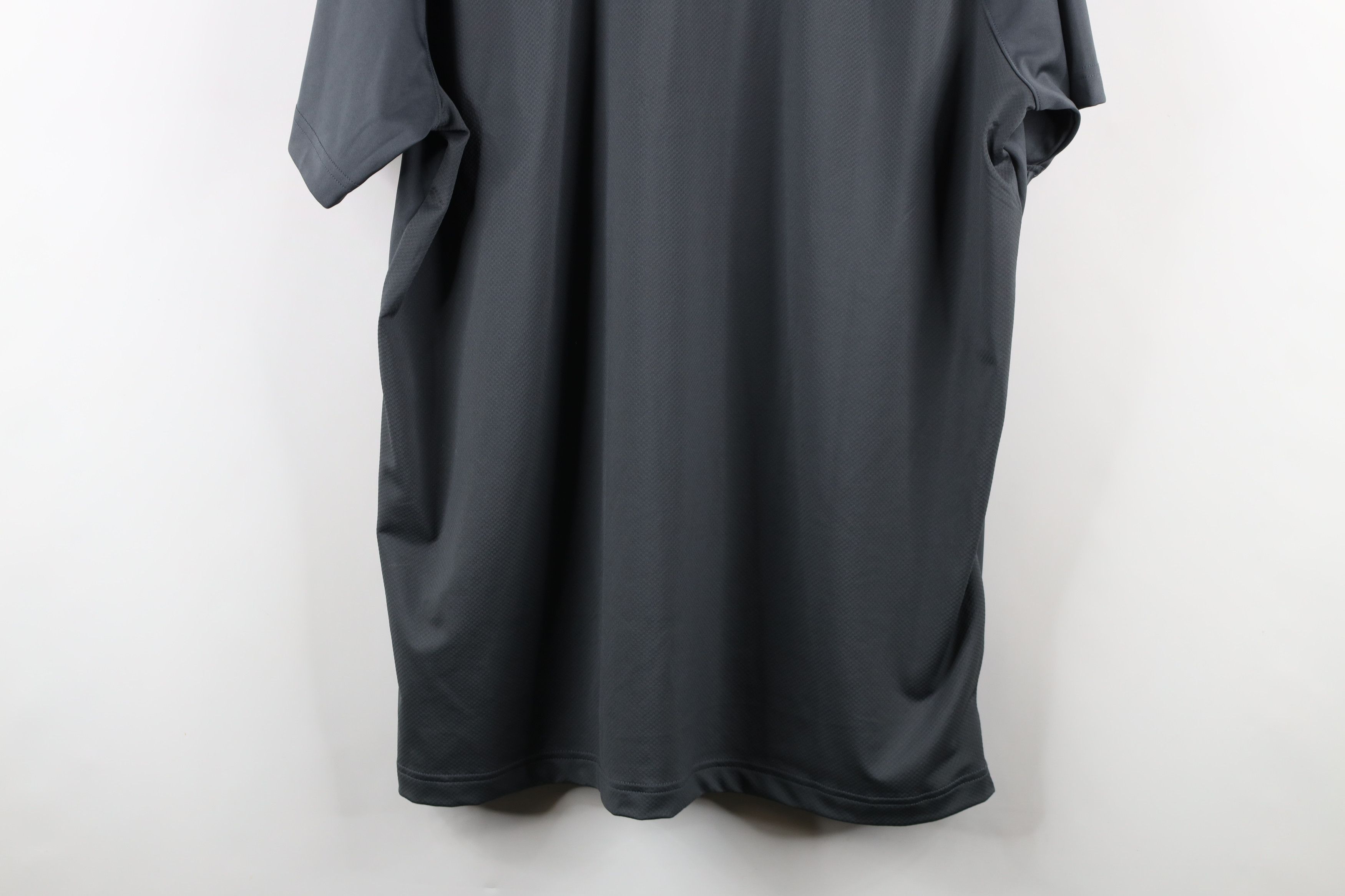 Oakley × Vintage Deadstock Vintage Y2K Oakley Logo Short Sleeve Golf Polo Size US XXL / EU 58 / 5 - 17 Thumbnail