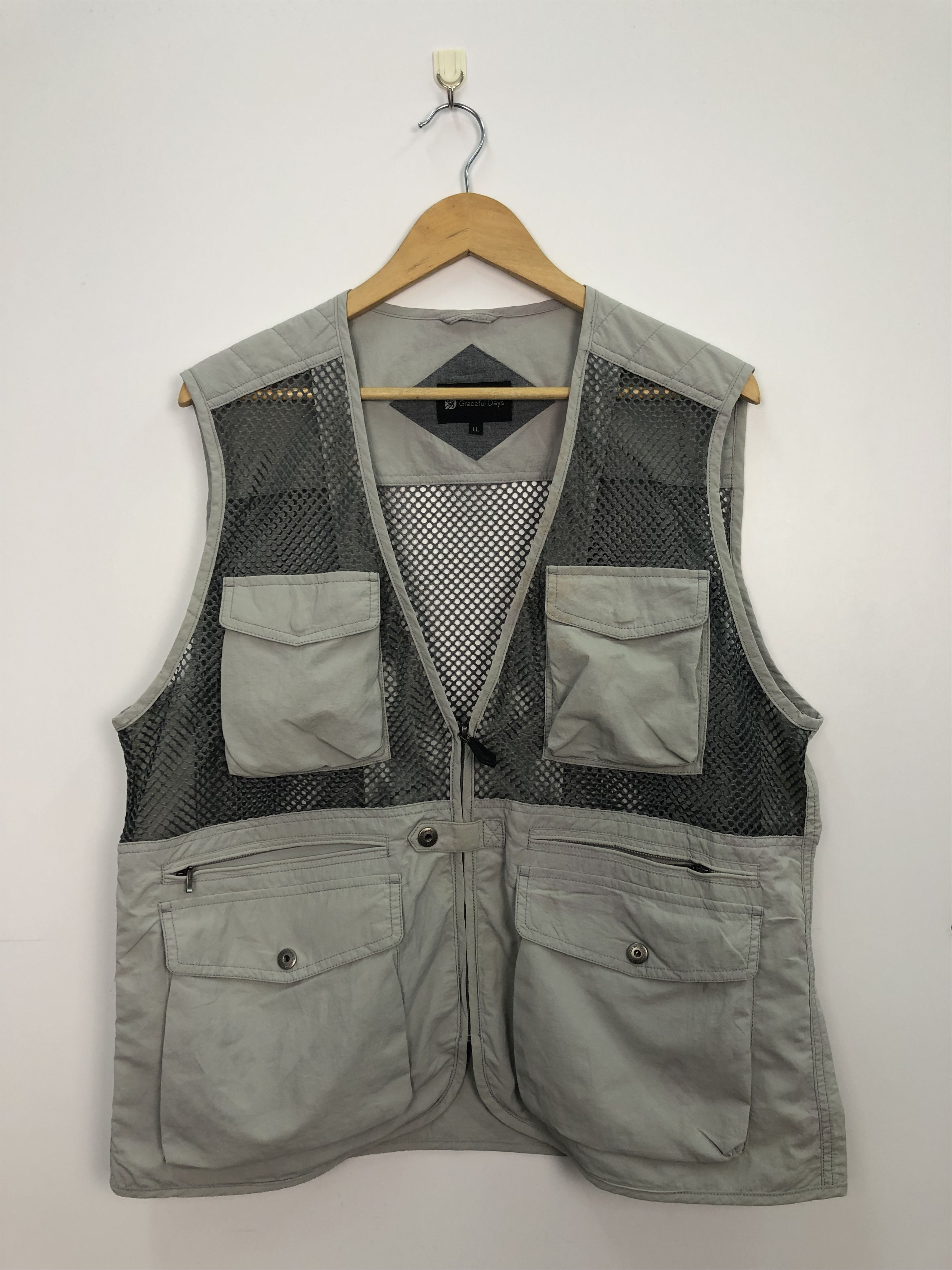 Japanese Brand Vintage Japanese Brand Tactical Vest J0150 Size 38L - 1 Thumbnail