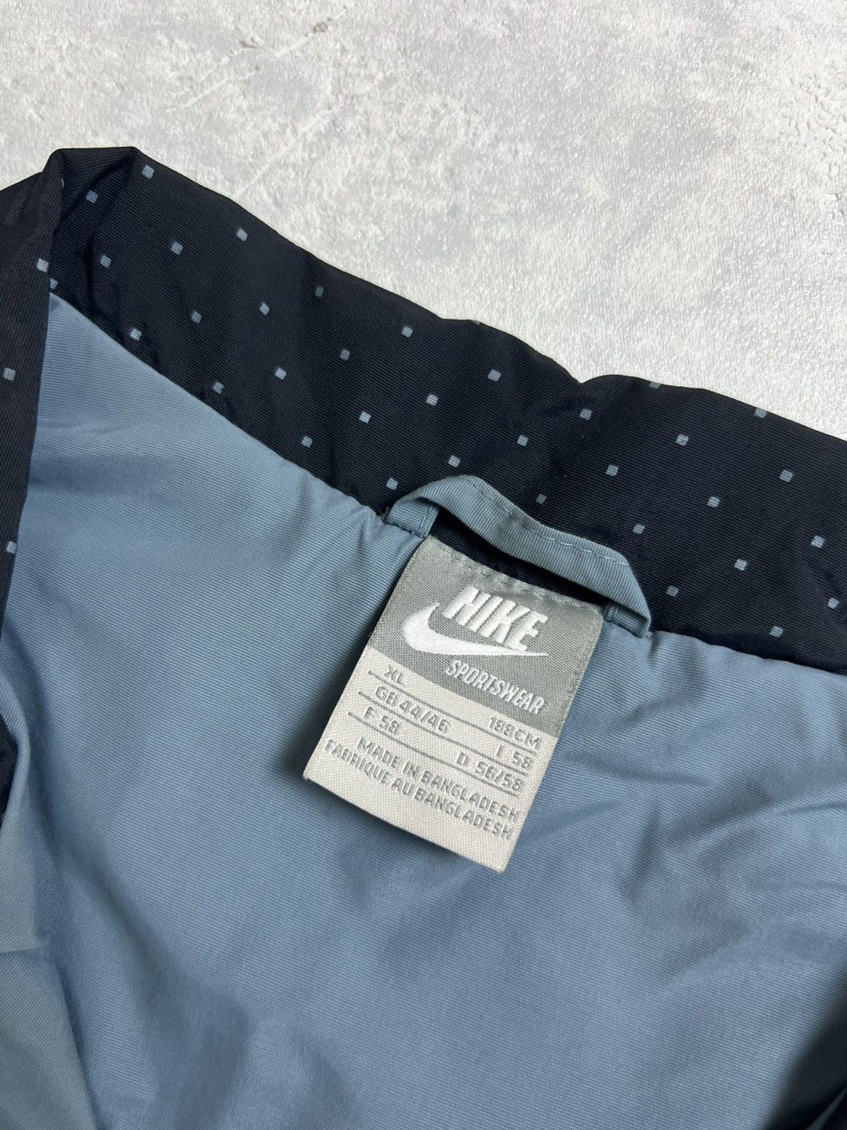Nike 00s Nike Retro Logo Vintage Y2K Oversized Windbreaker Jacket Size US XL / EU 56 / 4 - 5 Thumbnail