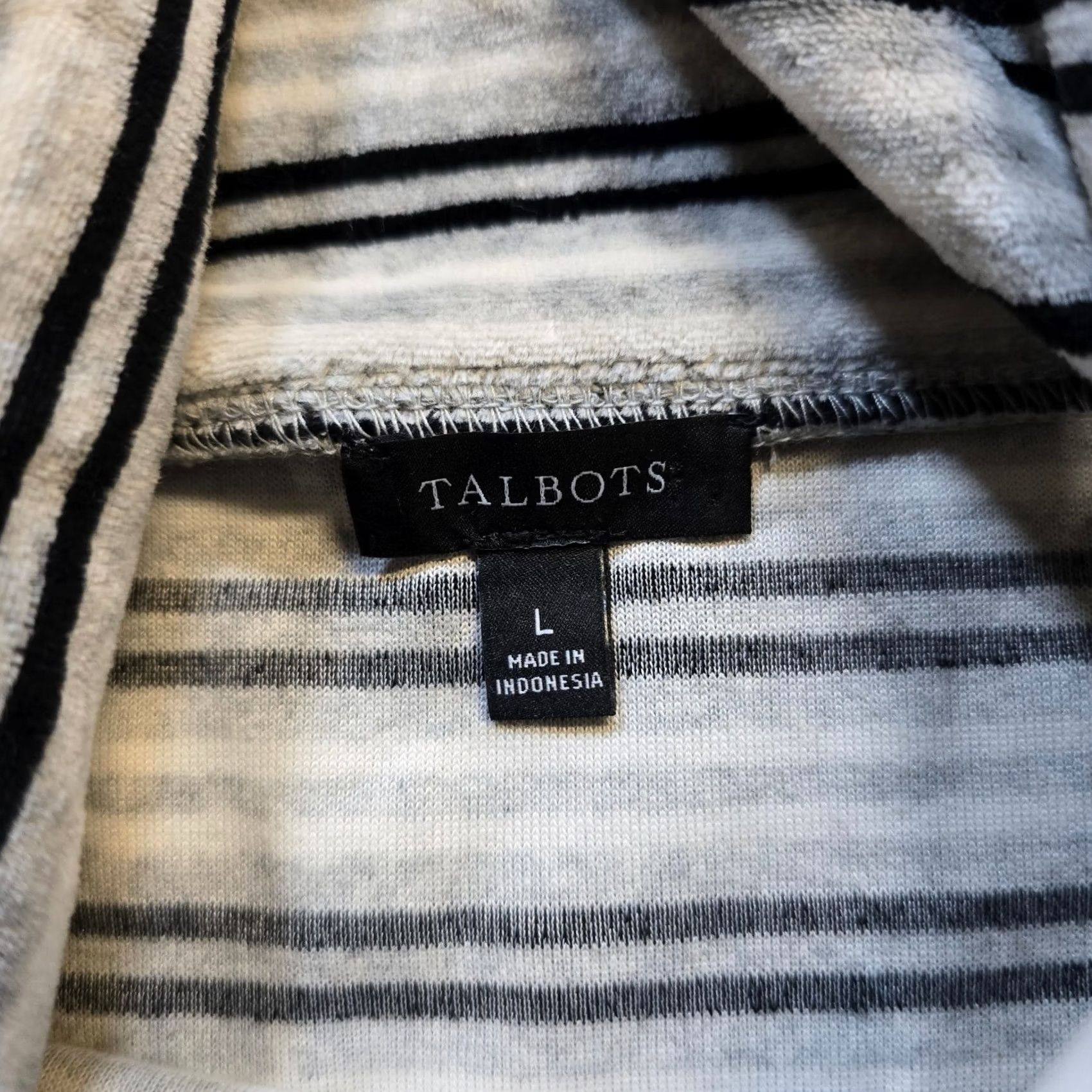 Talbots Talbots Sweater Top Women Large Gray Stripe Velour Turtleneck Long Sleeve Casual Size L / US 10 / IT 46 - 3 Thumbnail