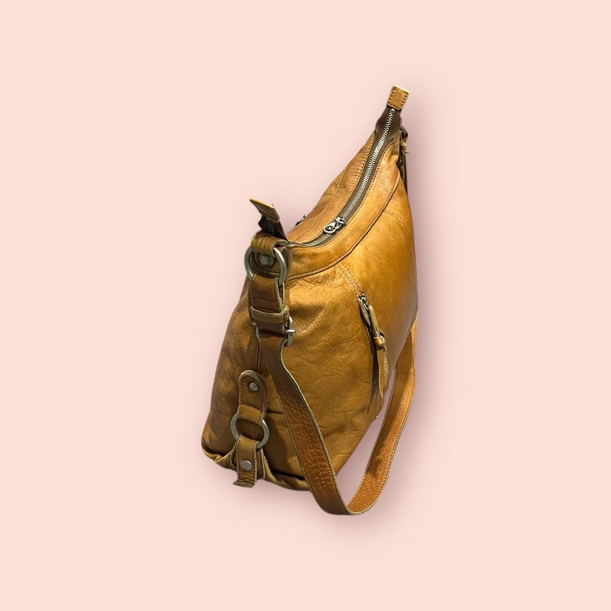 Dakota Grizzly × Japanese Brand × Leather VINTAGE DAKOTA JAPAN LEATHER CROSSBODY SHOULDER SLING BAG Size ONE SIZE - 16 Thumbnail