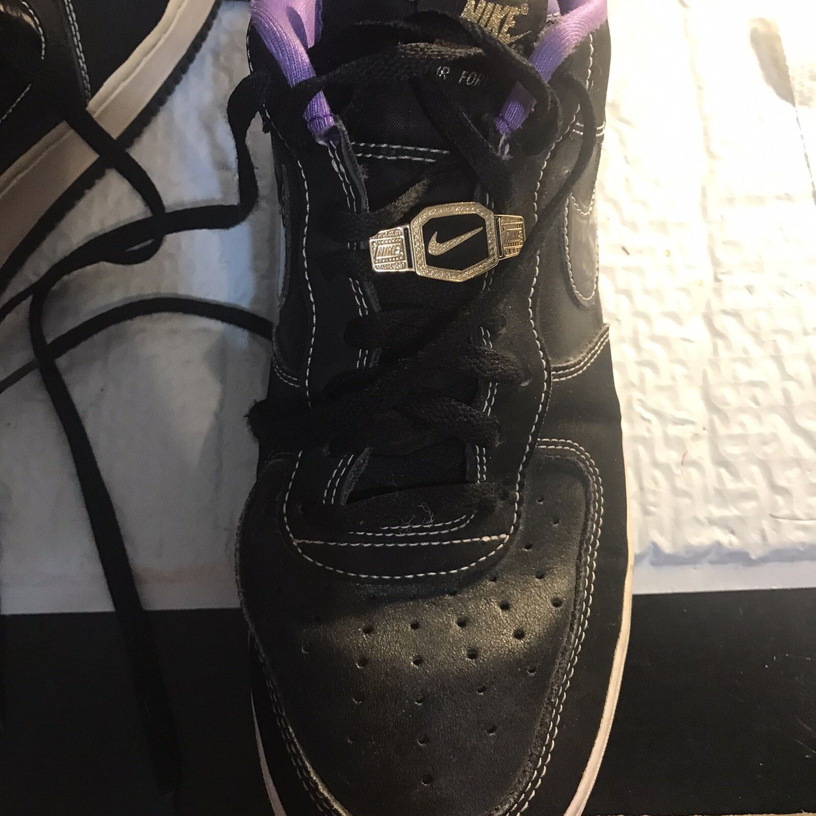 Nike Size 12 - Nike Air Force 1 '07 LV8 EMB Low Champ - Lakers Size US 12 / EU 45 - 5 Thumbnail