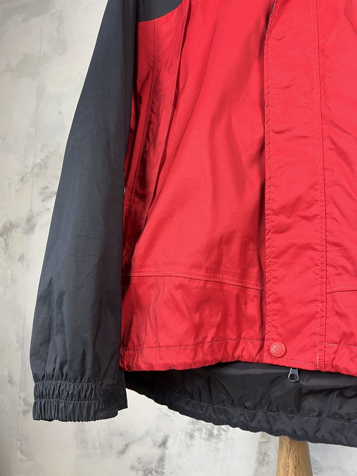 Columbia Vintage Columbia Red Jacket Size XL Size US XL / EU 56 / 4 - 3 Thumbnail