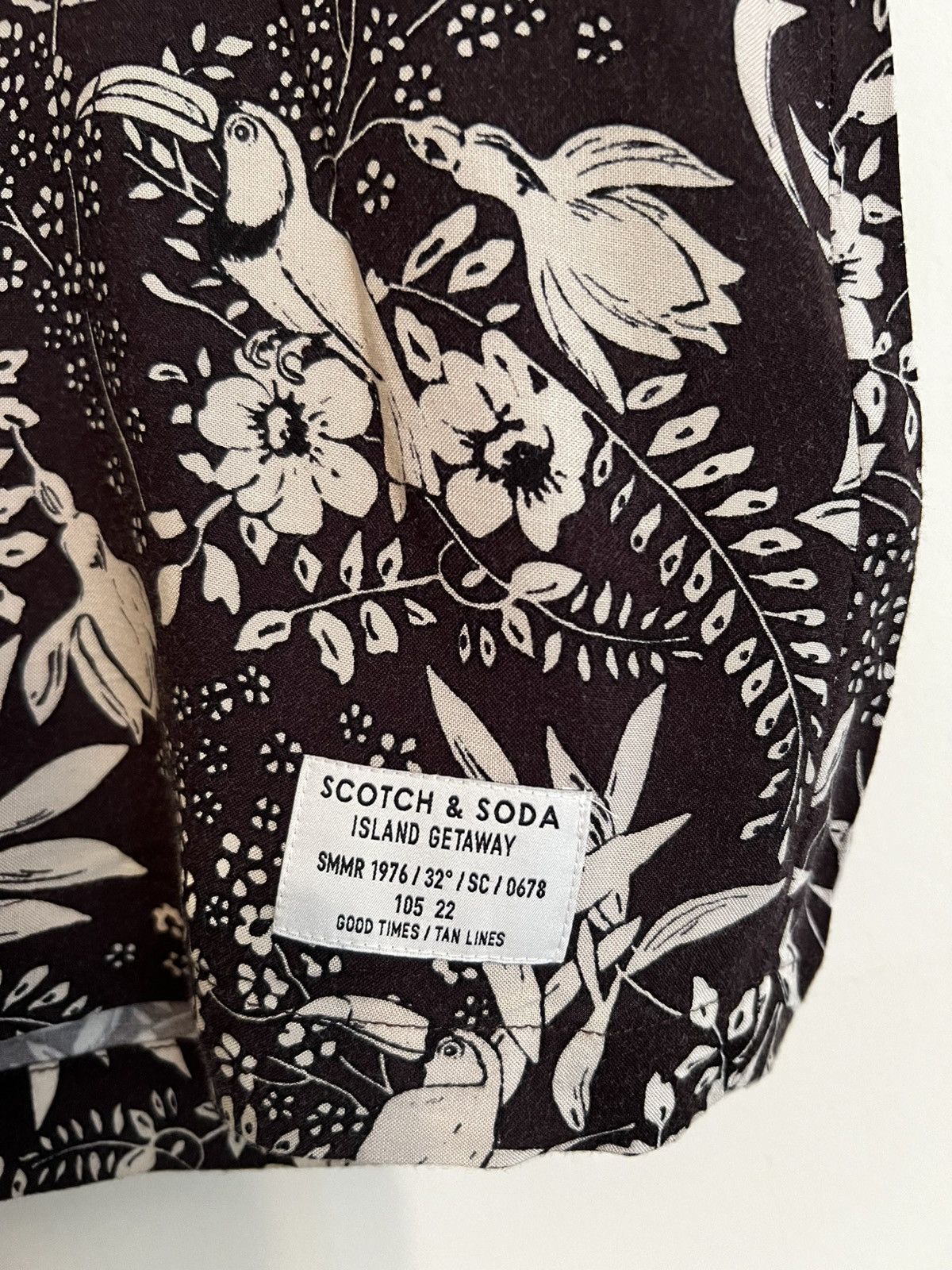 Scotch & Soda Scotch and Soda Island Gateway Shirt Size US XL / EU 56 / 4 - 2 Thumbnail