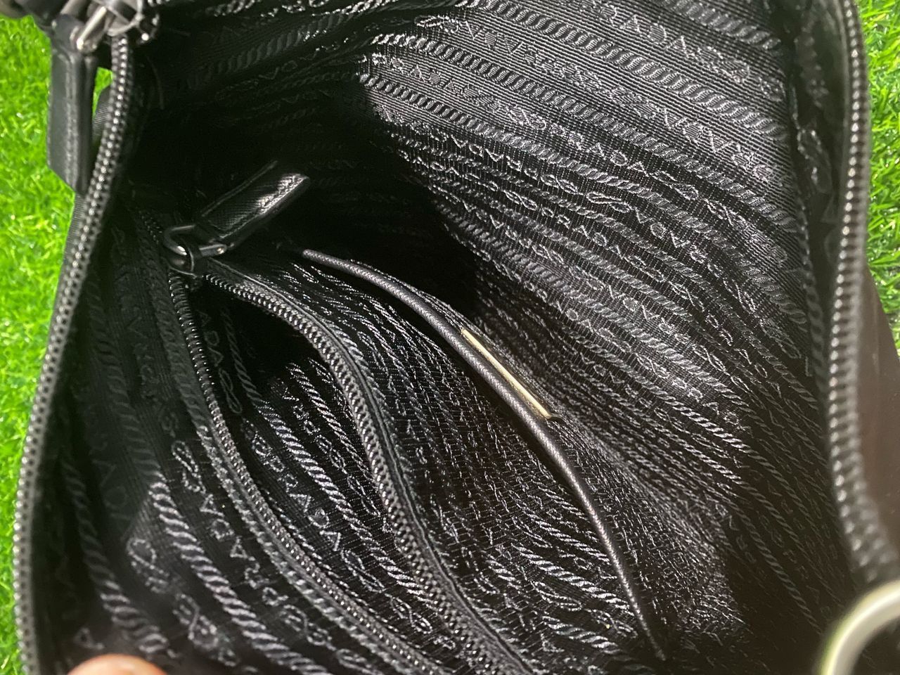 Prada Authentic Prada Men Sling Bag Size ONE SIZE - 12 Thumbnail