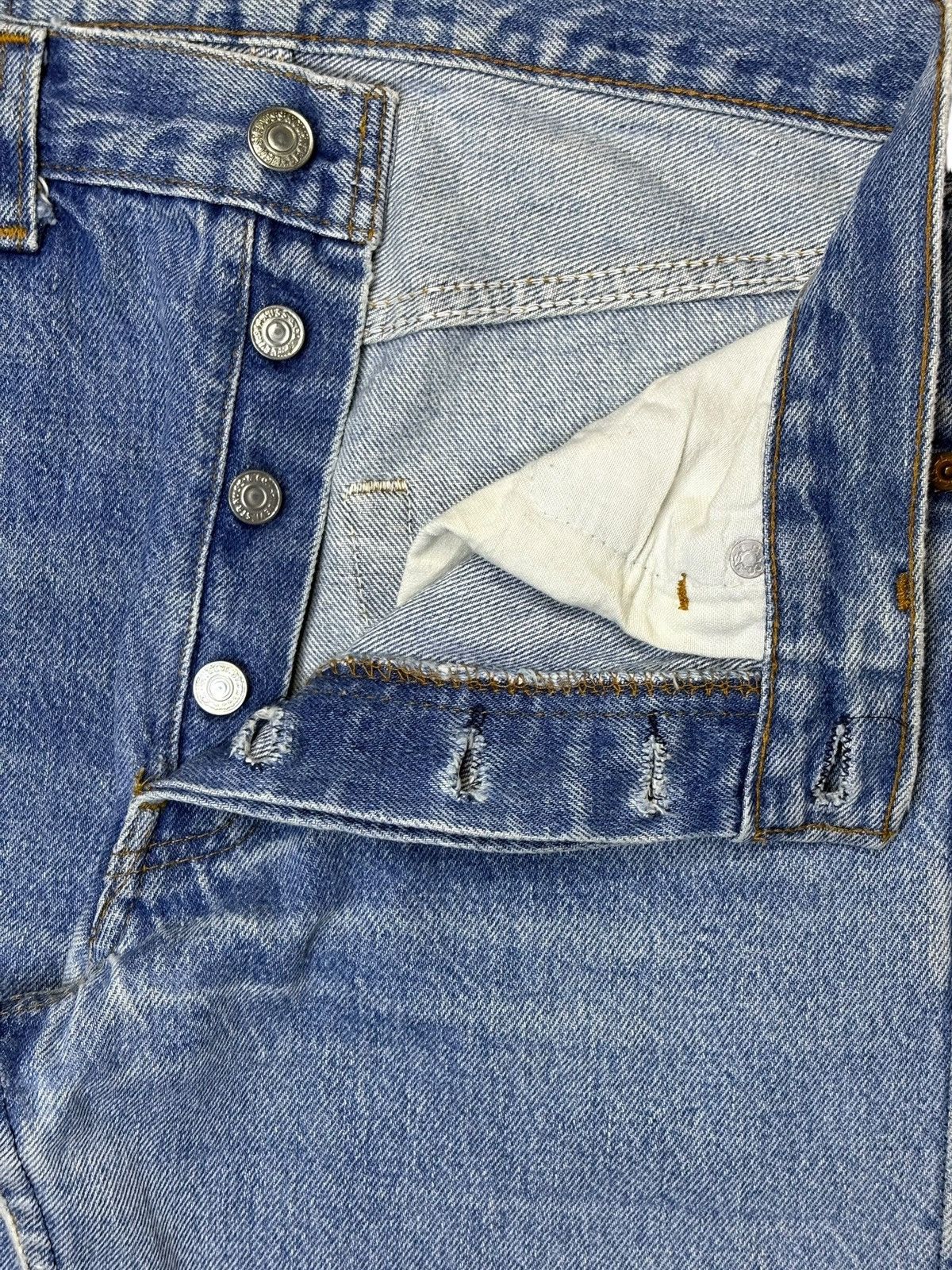 Levi's SALES🔥Vintage 80s Levis 501 Blue Wash Distress Jean Shorts Size US 27 - 3 Thumbnail