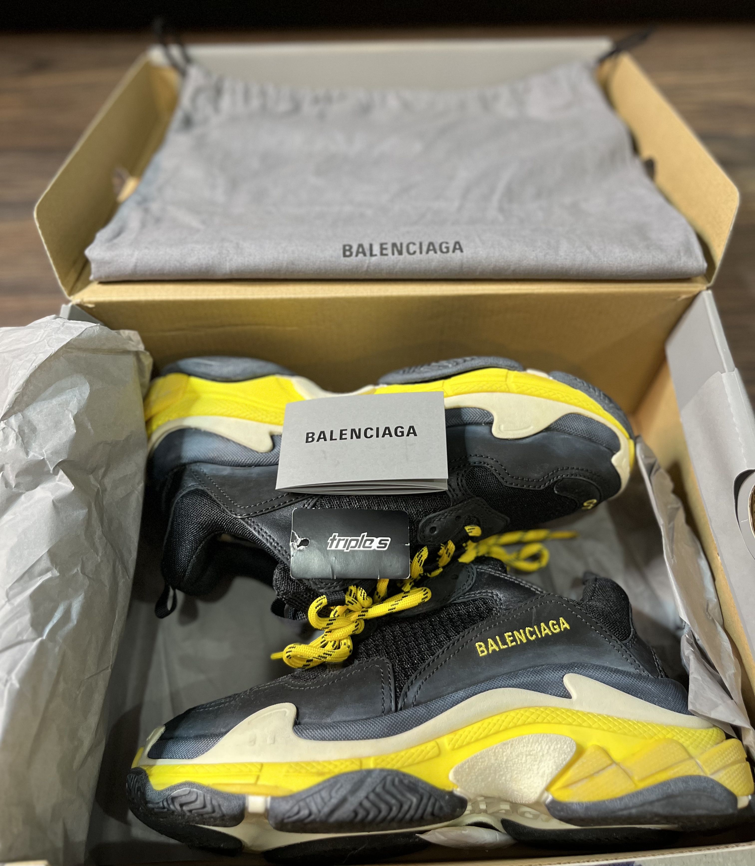 balenciaga red sock shoes