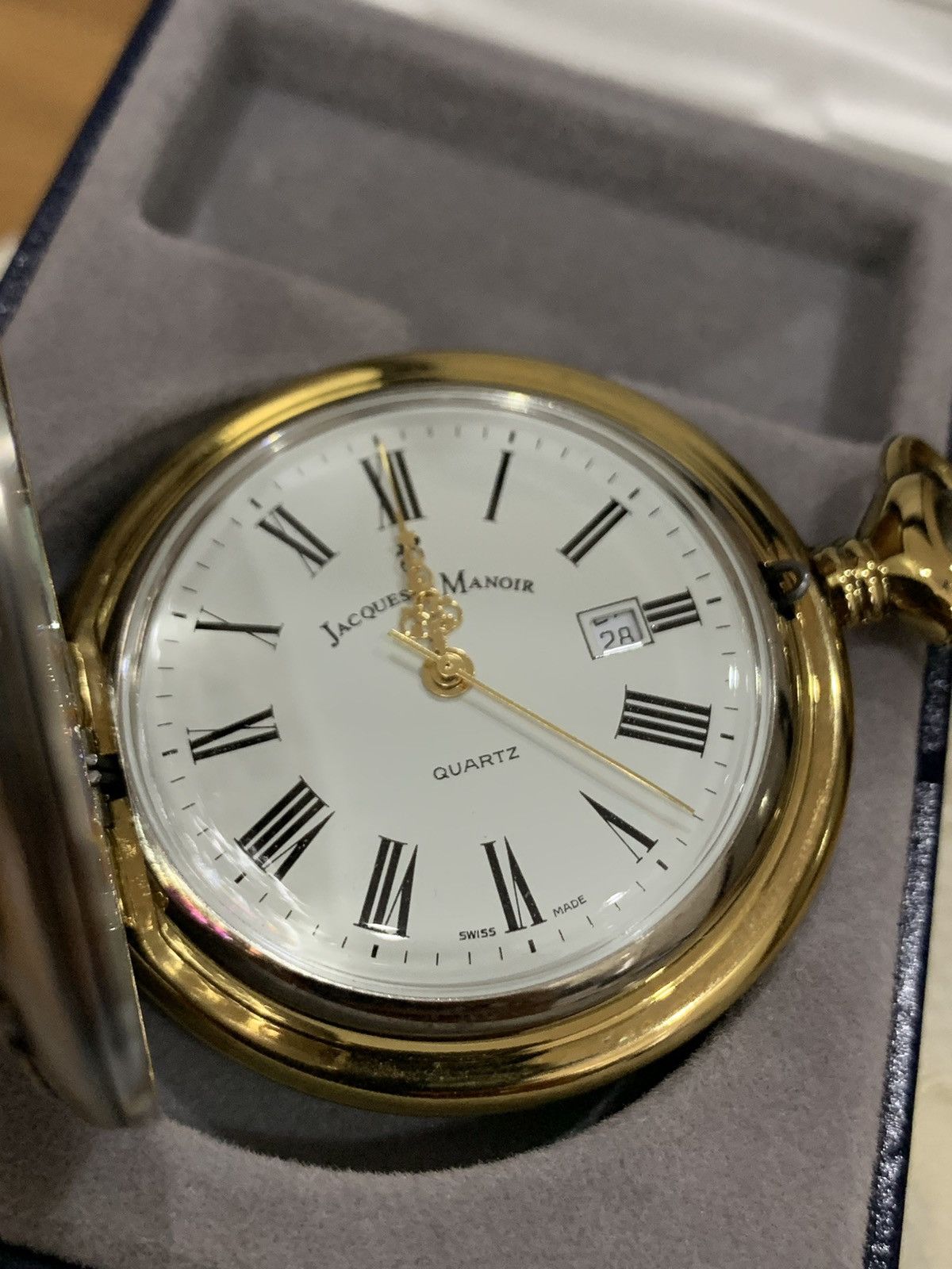 Jewelry JACQUES DU MANOIR SWISS CARVED GOLD FINISHING POCKET WATCH Size ONE SIZE - 6 Thumbnail