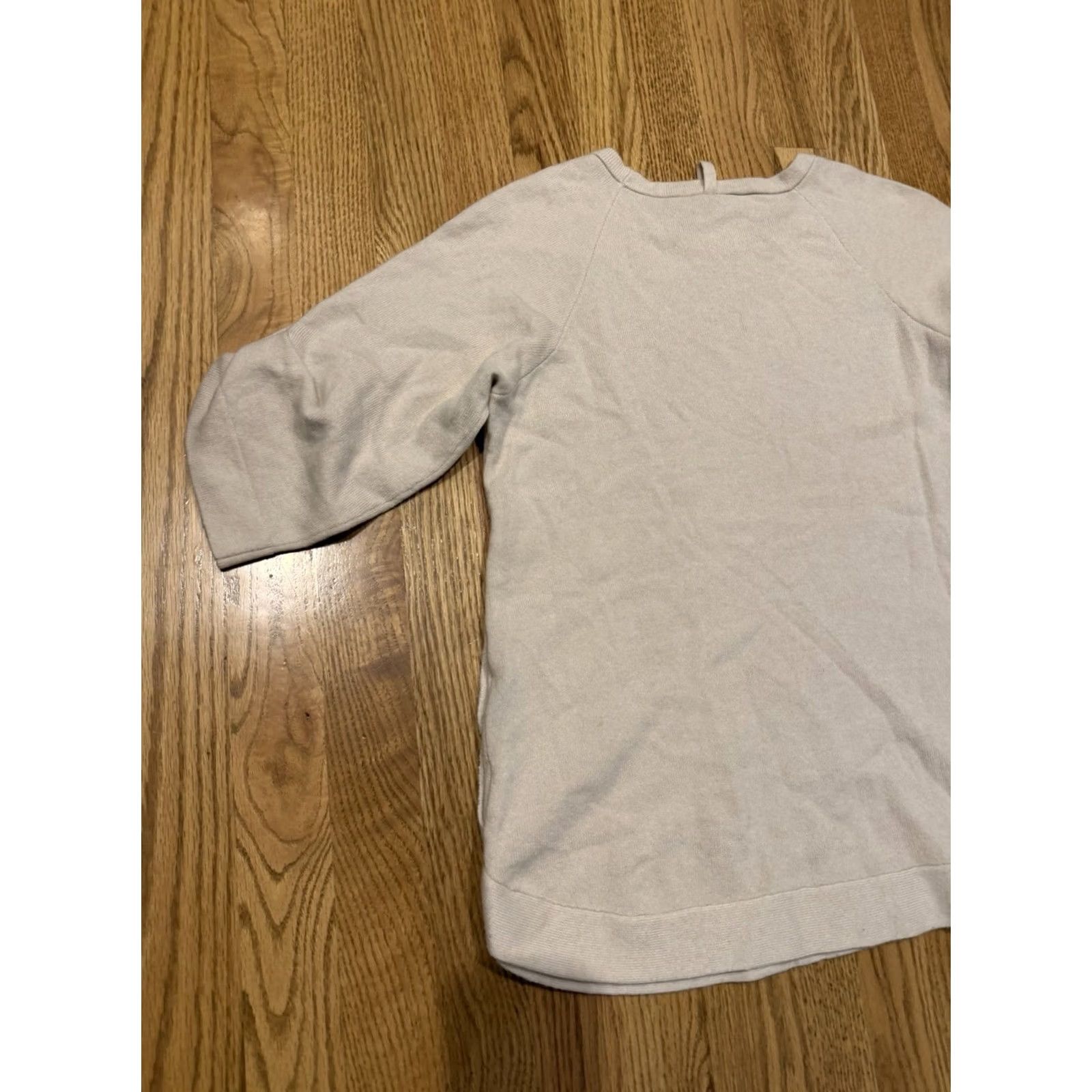 Brunello Cucinelli Brunello Cucinelli 100% Cashmere Short Roll Sleeve Sweater Womens Small Beige Size S / US 4 / IT 40 - 3 Thumbnail