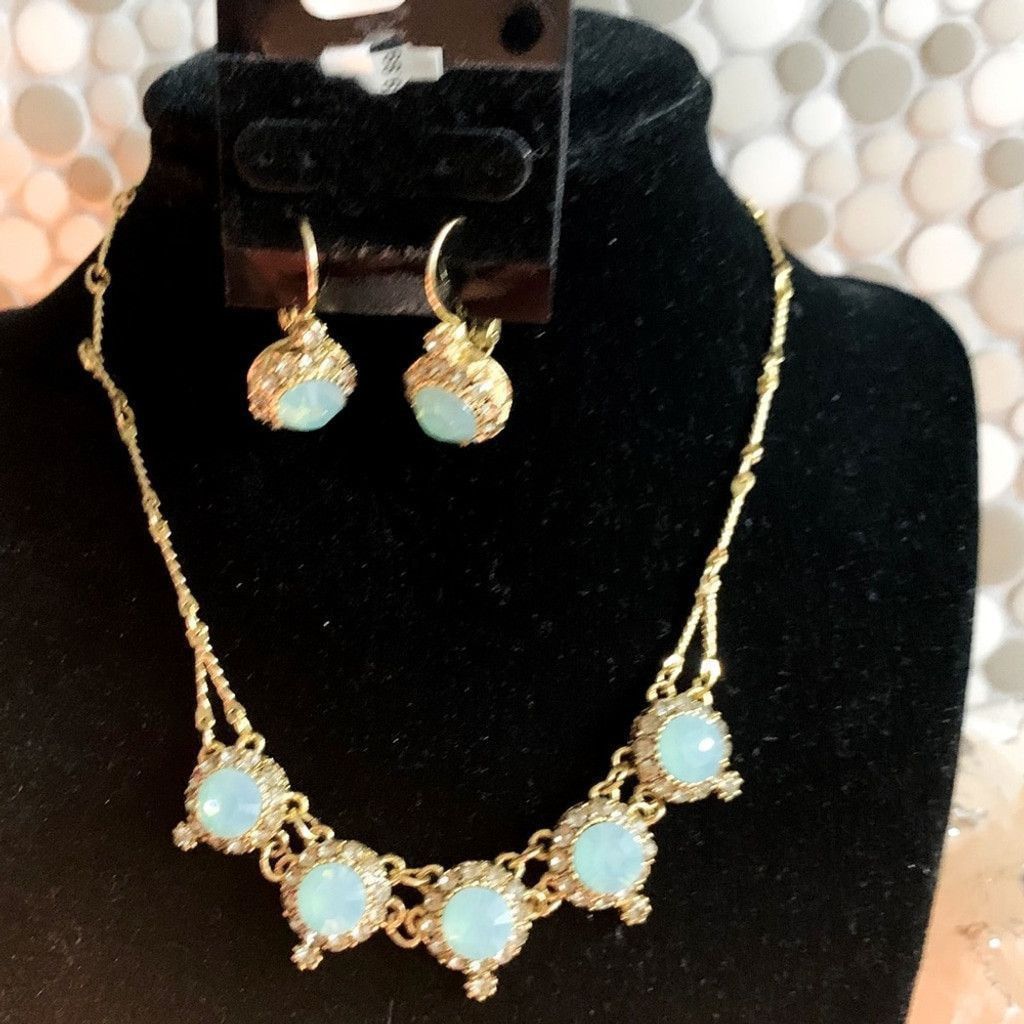Vintage Vintage gold plated jewelry set w precious stones Size ONE SIZE - 1 Thumbnail