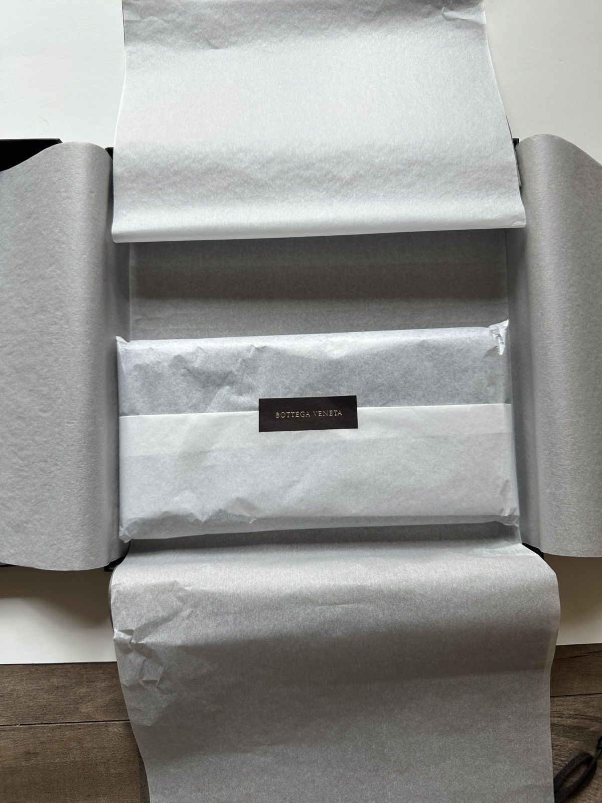 Bottega Veneta NWT and Box Bottega Veneta Scarf Size ONE SIZE - 6 Thumbnail