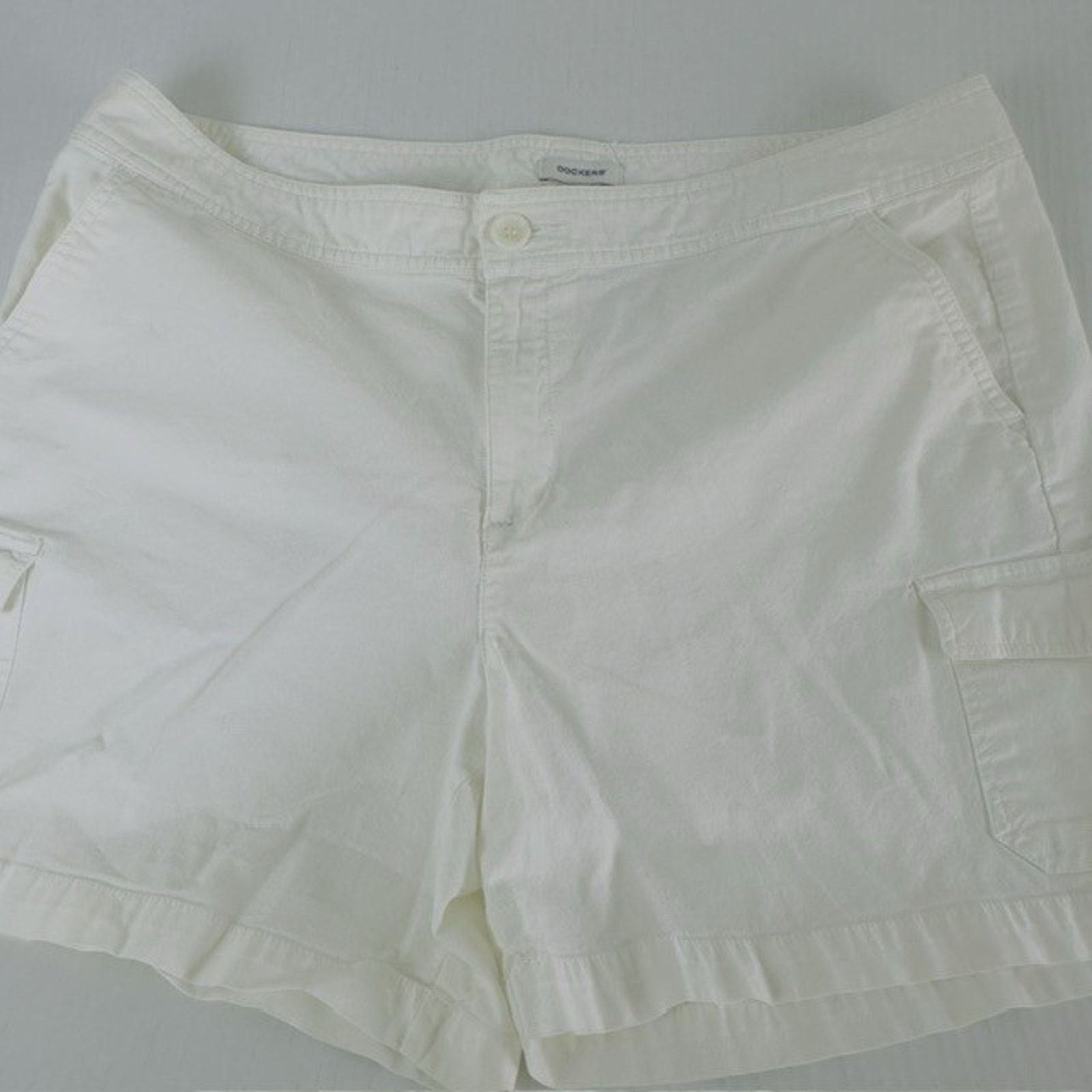 Dockers Dockers Womens White Cotton/Spandex Shorts 16 Cargo Mom VTG Size 38" / US 16 / IT 52 - 14 Thumbnail