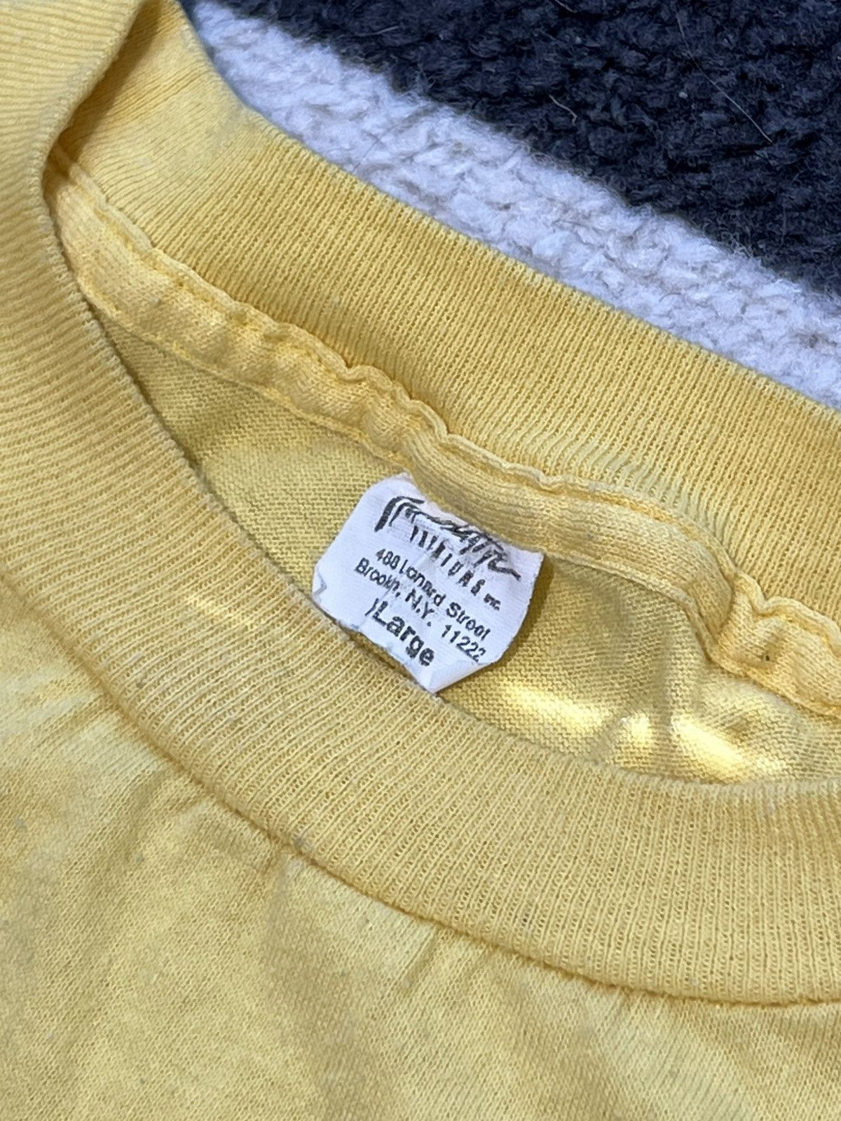 Vintage 90's Vintage Liqour Amaretto di Saronno Tee Size US M / EU 48-50 / 2 - 3 Thumbnail