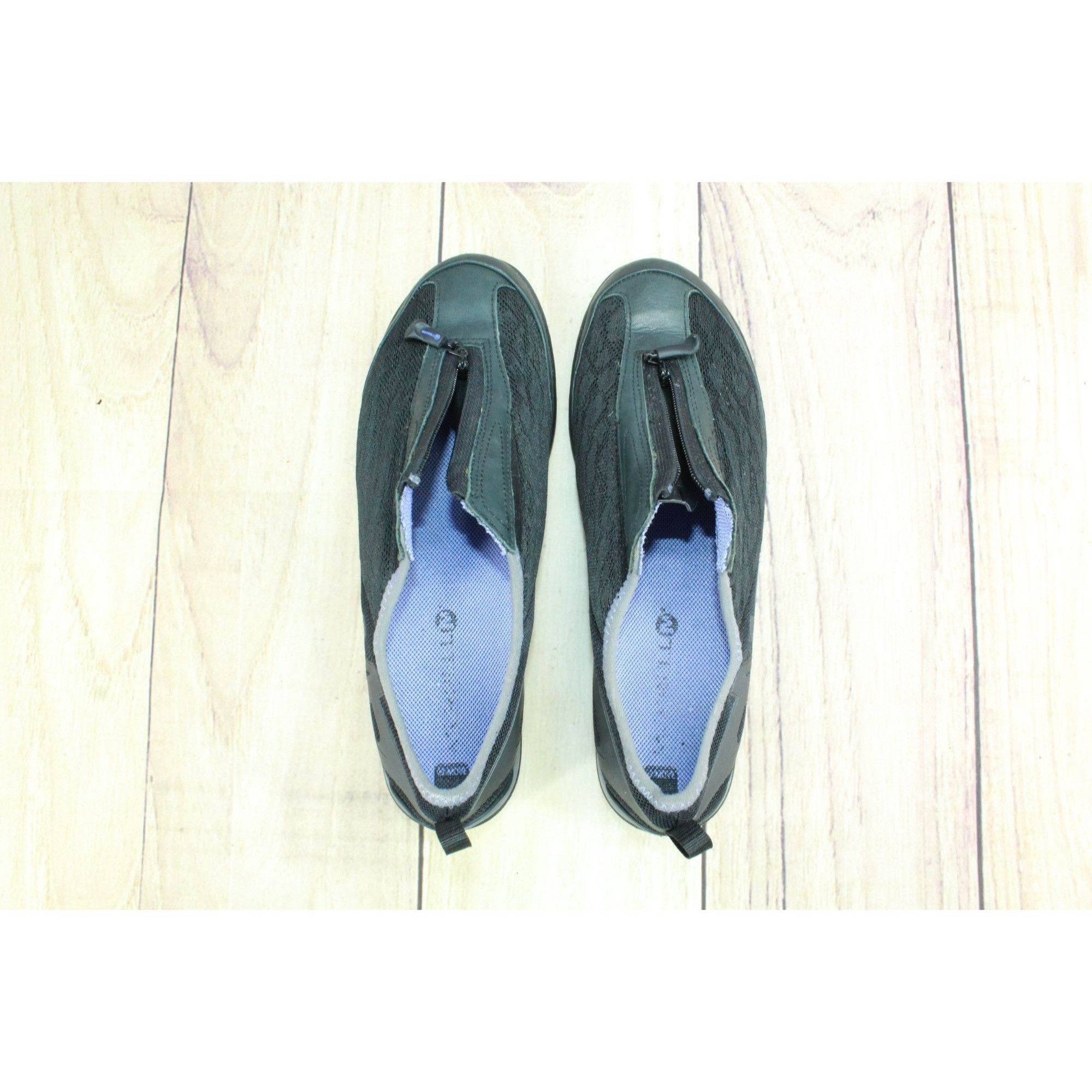 Merell Merell Enlighten Glitz Breeze Zip Flat Loafer Shoes 7.5 Size US 7.5 / IT 37.5 - 7 Thumbnail