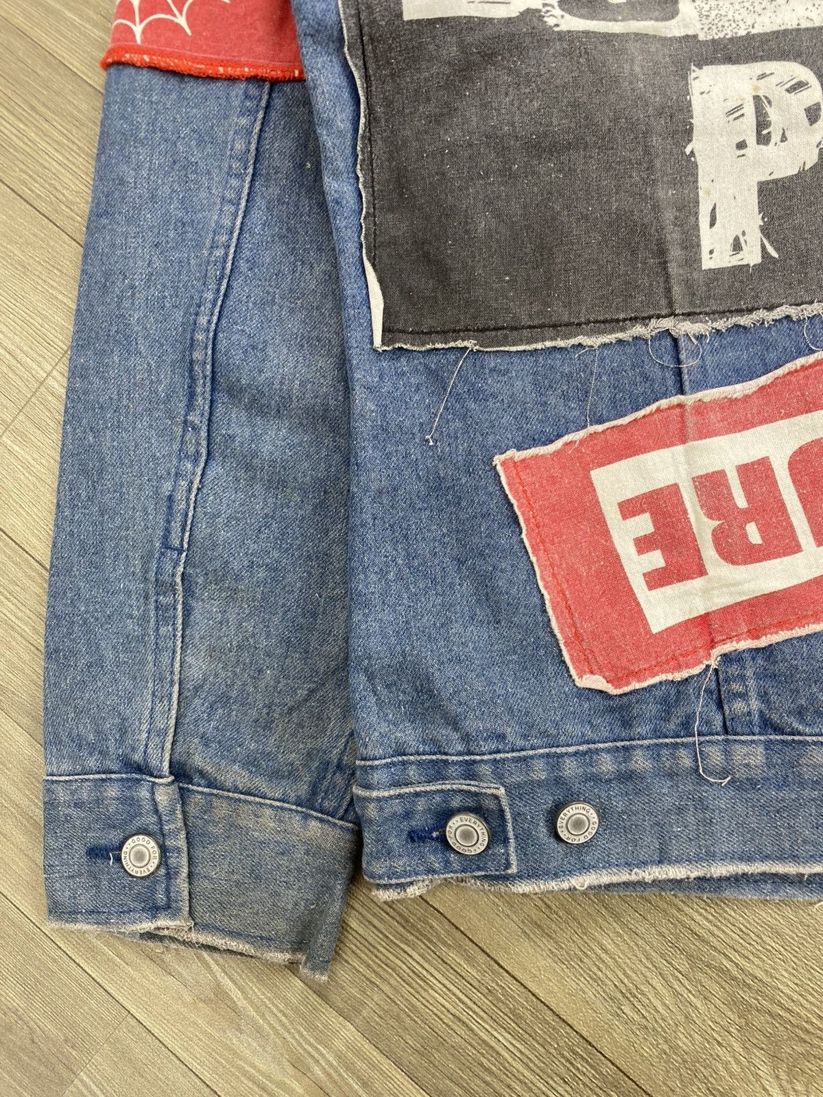 If Six Was Nine Vintage Jungle Storm Distressed Patch Punk Lgb Denim Jacket Size US XL / EU 56 / 4 - 4 Thumbnail
