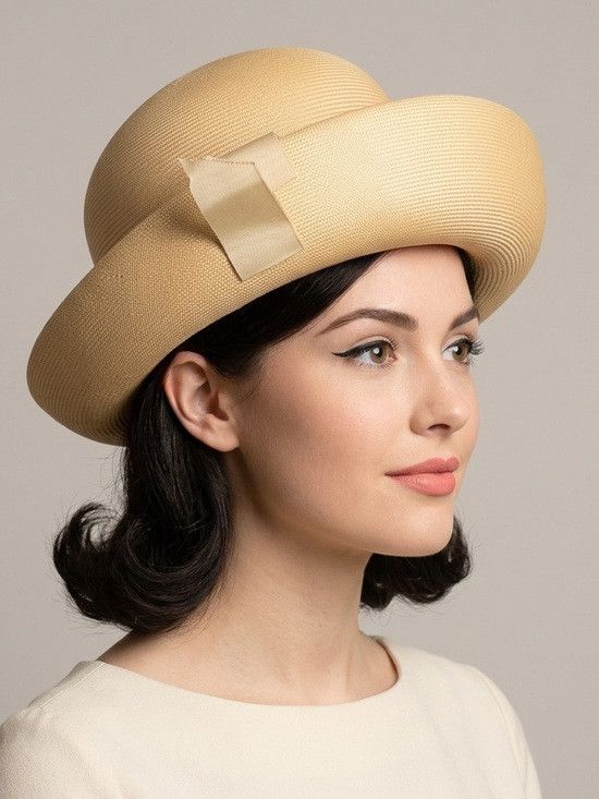 Vintage Vintage 60s Straw Roller Hat w/ Upturned Brim - Small Size ONE SIZE - 1 Thumbnail