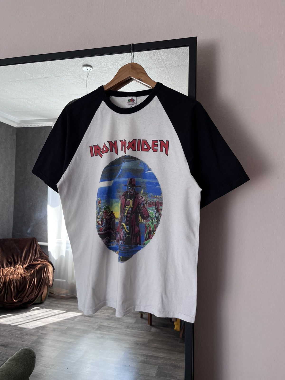 Band Tees Vintage Iron Maiden Make My Day White 2/4 T-Shirt Rock Band Size US L / EU 52-54 / 3 - 1 Thumbnail