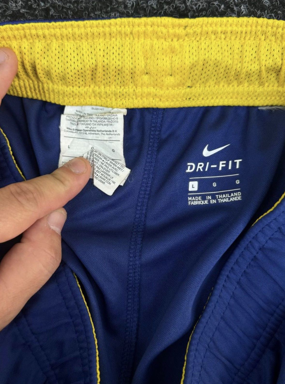 Nike Nike Barcelona jersey shorts football blokecore Size US 36 / EU 52 - 3 Thumbnail