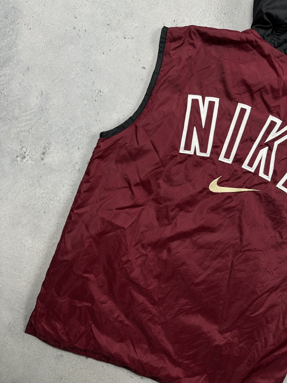 Nike Vintage Y2K Nike Swoosh Hooded Windbreaker Vest Black Red Size US XS / EU 42 / 0 - 6 Thumbnail