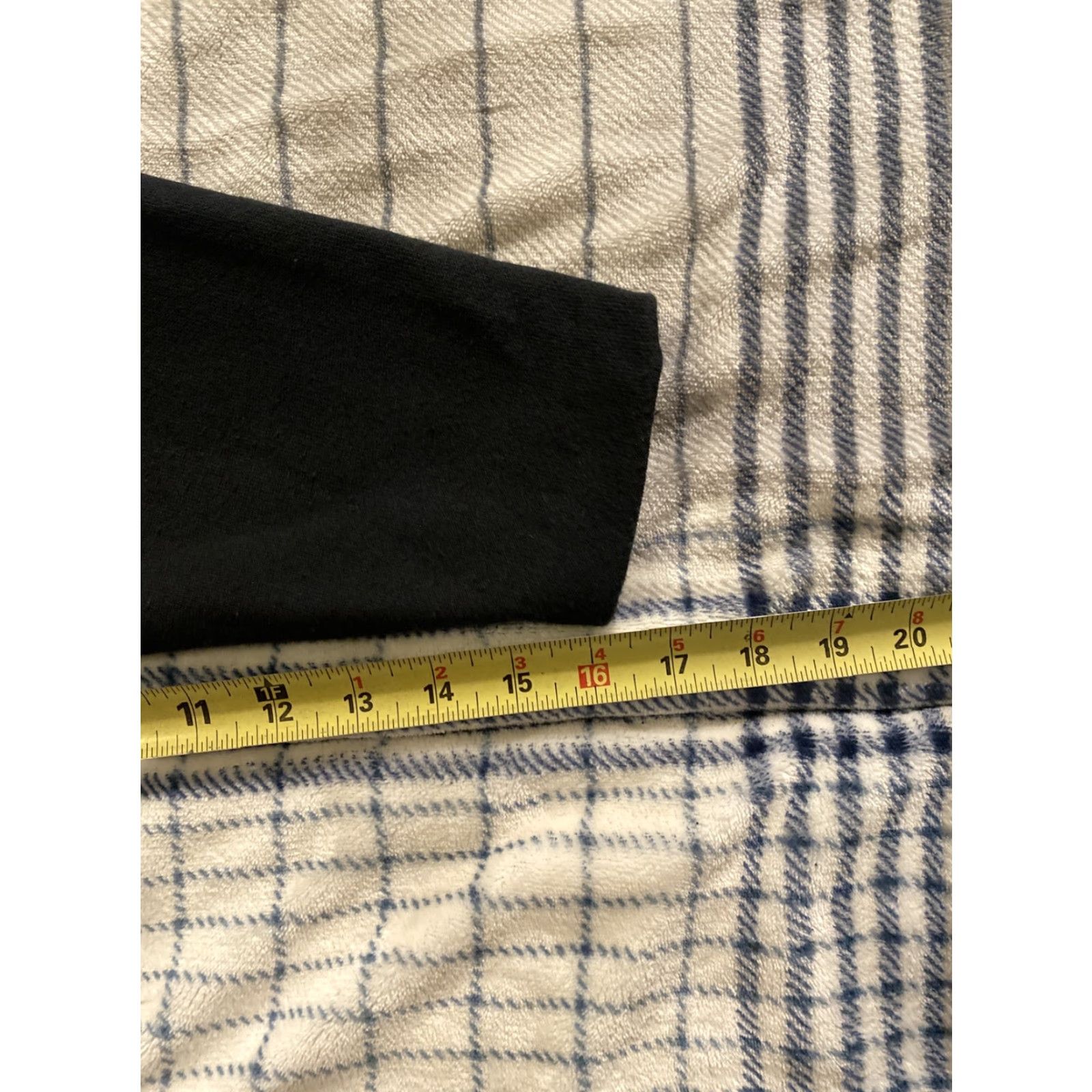 Hanes VINTAGE Hanes Sweatshirt Christmas 1993 XL Women Black Pullover Size XL Ugly Sweater Contest Hand Made Size XL / US 12-14 / IT 48-50 - 7 Thumbnail