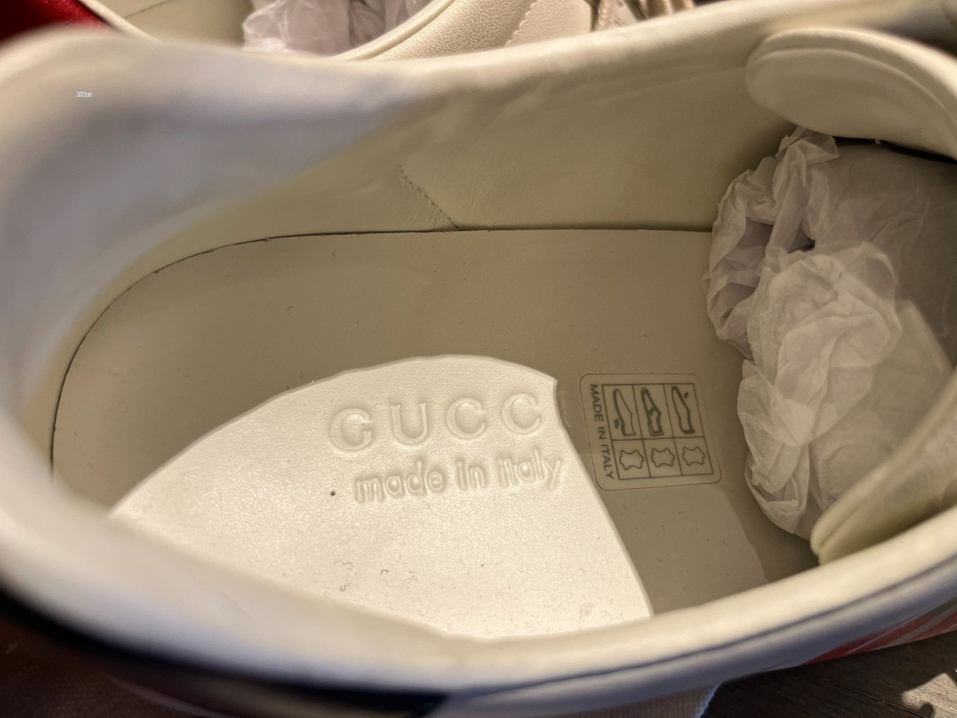 Gucci Gucci Lightning Logo Distressed White Sneakers Size US 8 / EU 41 - 2 Thumbnail