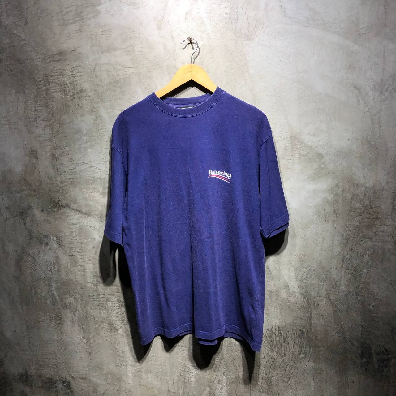 Balenciaga Balenciaga Political Campaign tee Size US L / EU 52-54 / 3 - 4 Thumbnail