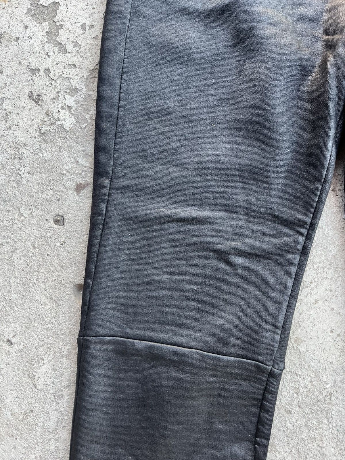 Maison Margiela FW14 Maison Margiela MM6 Painted Sweatpants Pants Y2K Size 27" / US 4 / IT 40 - 11 Thumbnail
