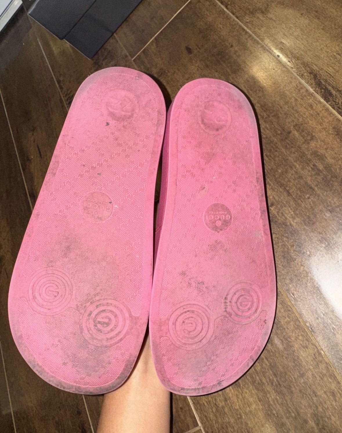 Gucci Pink Rubber Gucci Slides Size IT37 US7 Size US 7 / IT 37 - 5 Thumbnail
