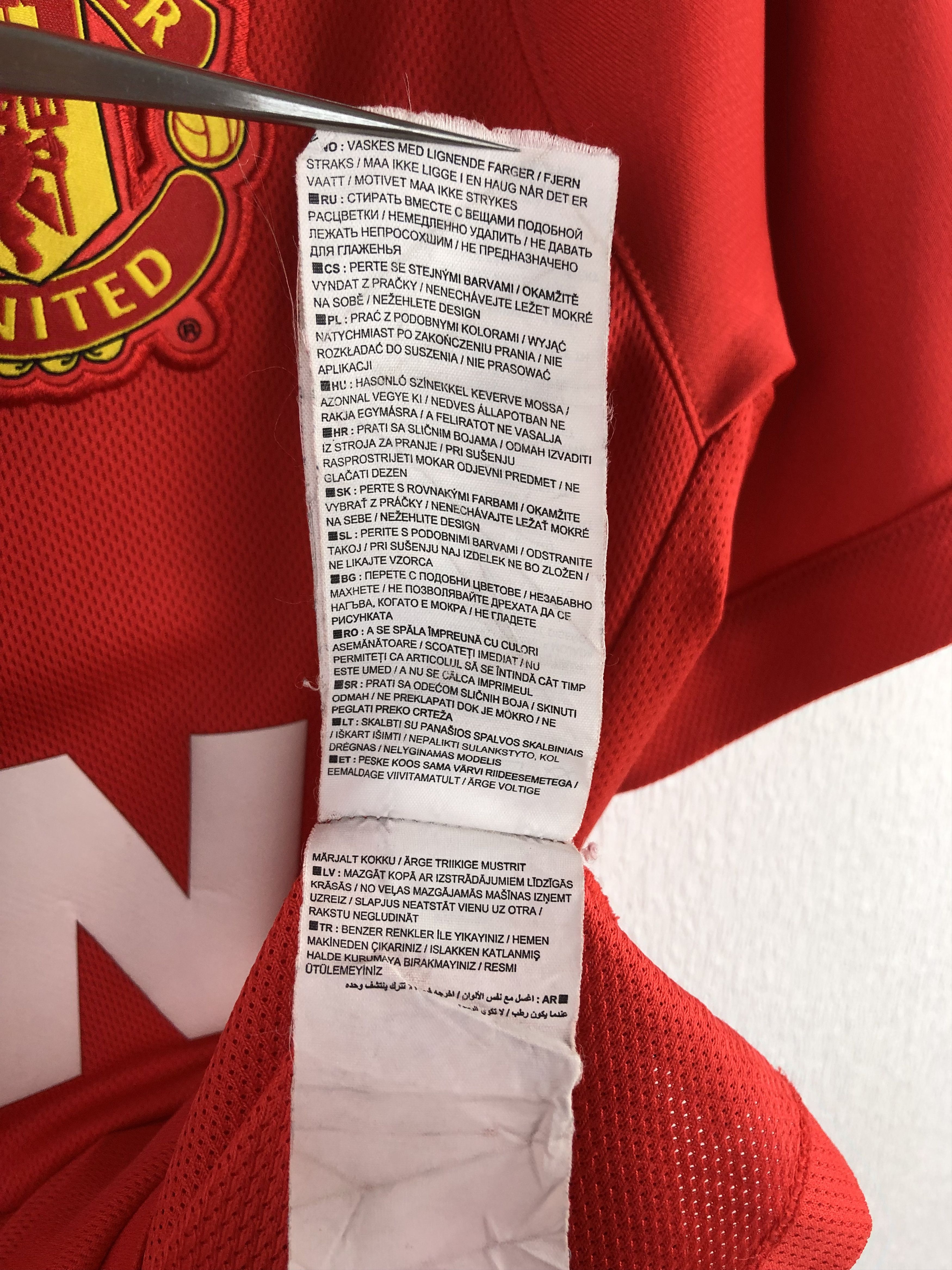 Nike Manchester United Nike Shirt Soccer Jersey Red Mens Trikot Size US S / EU 44-46 / 1 - 13 Thumbnail