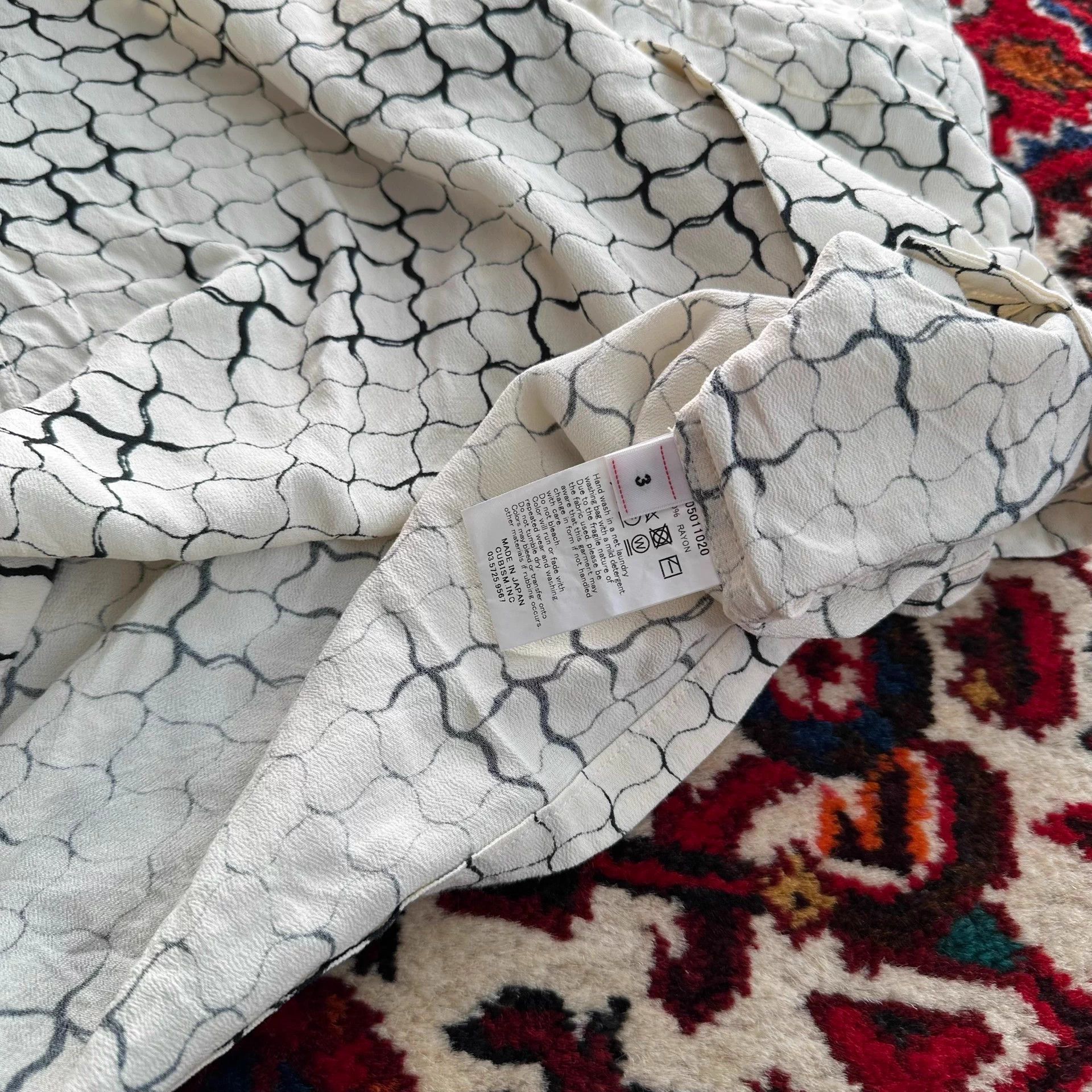 Visvim Visvim 20ss Snake Print Hawaiian Short Sleeve Ivory 3 Size US L / EU 52-54 / 3 - 7 Thumbnail