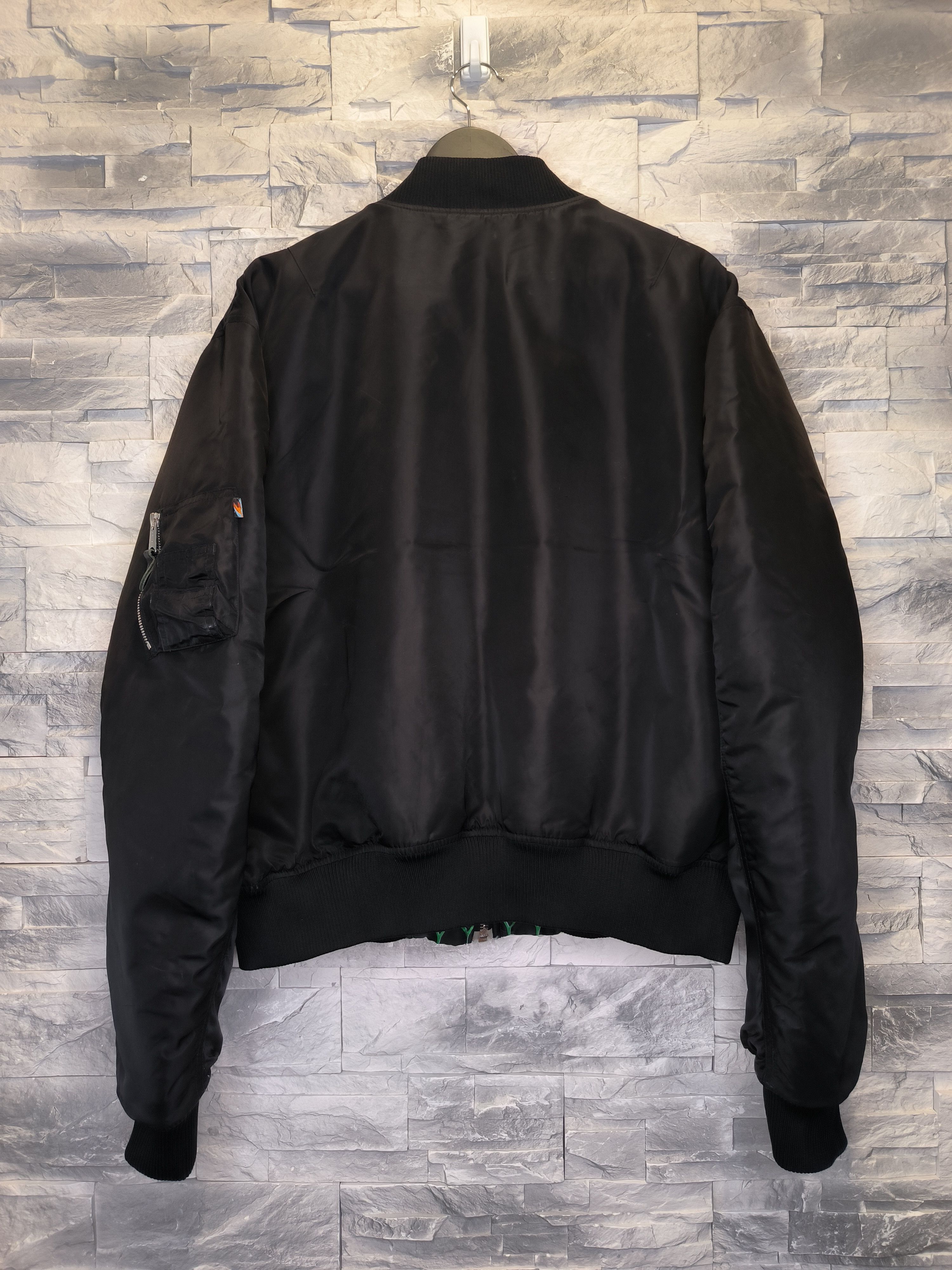 Kenzo Vintage Kenzo x H&M Bomber Jacket Reversible Two Sided Size US L / EU 52-54 / 3 - 7 Thumbnail