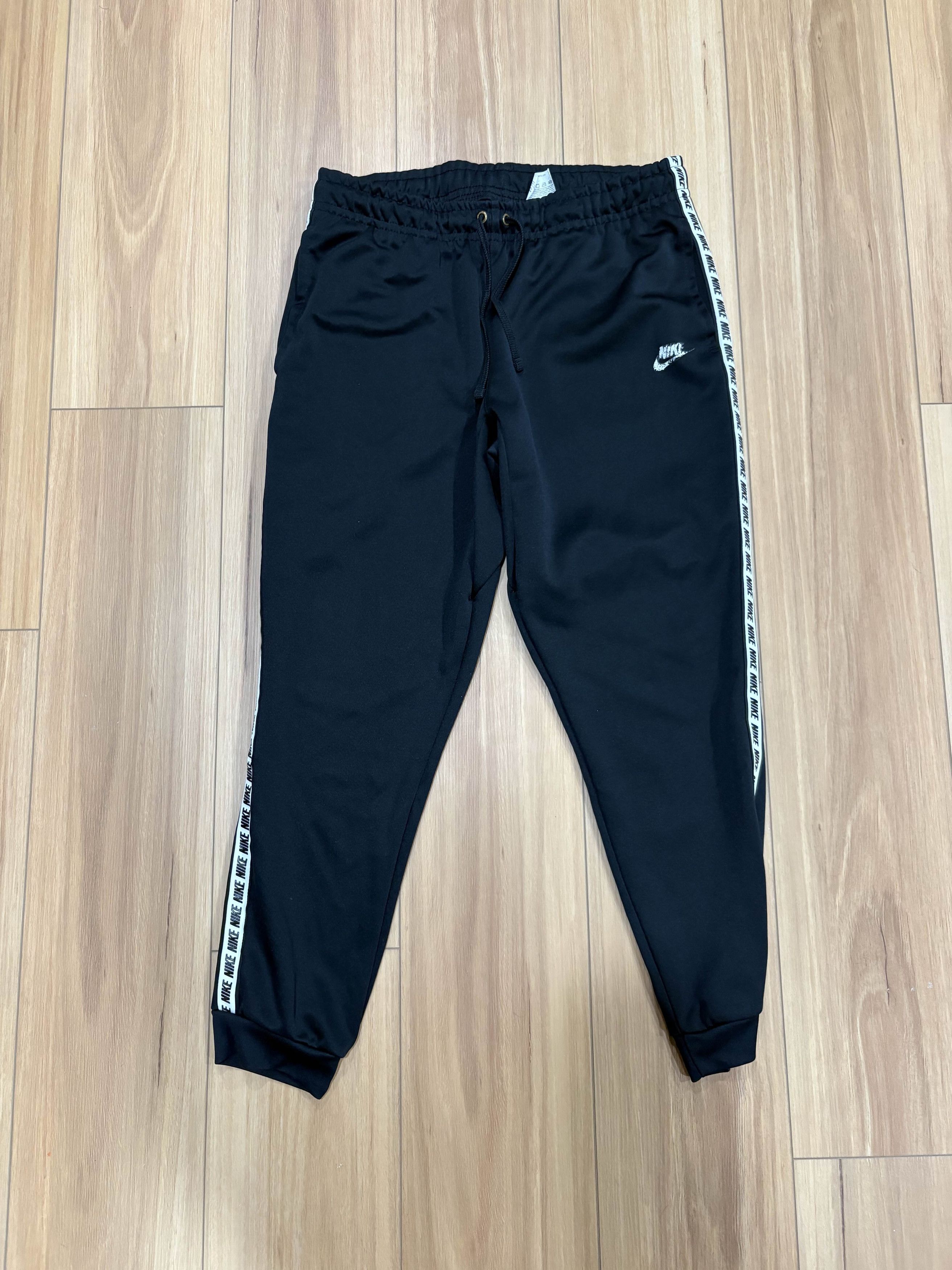 Nike Nike Repeat Poly Side Printing Casual Sports NSW Pants Black Size US 30 / EU 46 - 2 Thumbnail