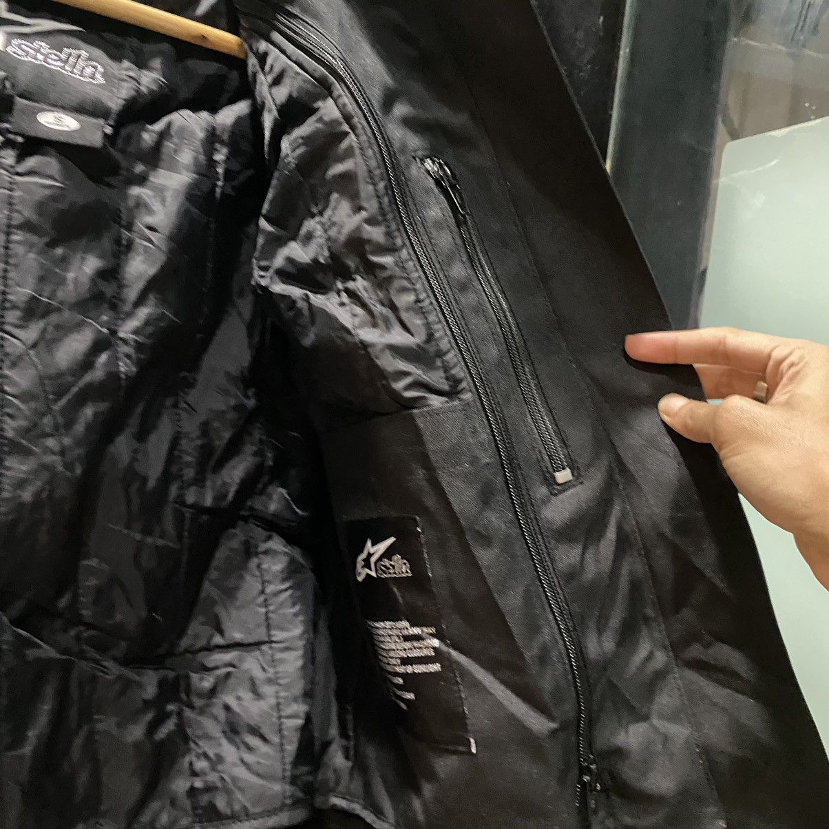 Alpinestars Alpinestars Stella Black Zip T-GP Plus R Motorcycle Jacket S Size S / US 4 / IT 40 - 14 Thumbnail