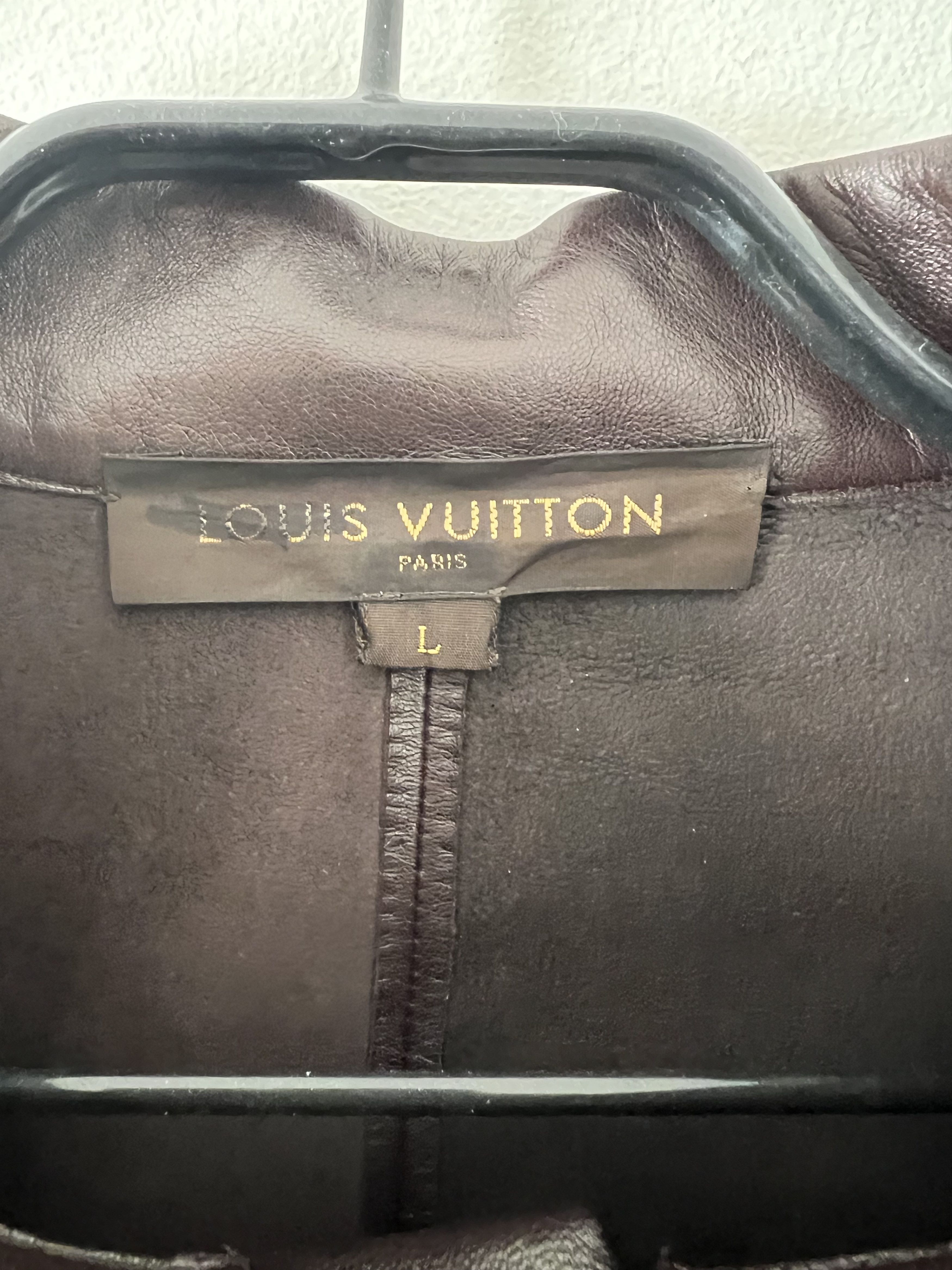 Louis Vuitton Lambskin Shirt Korean Collar Size US L / EU 52-54 / 3 - 5 Thumbnail
