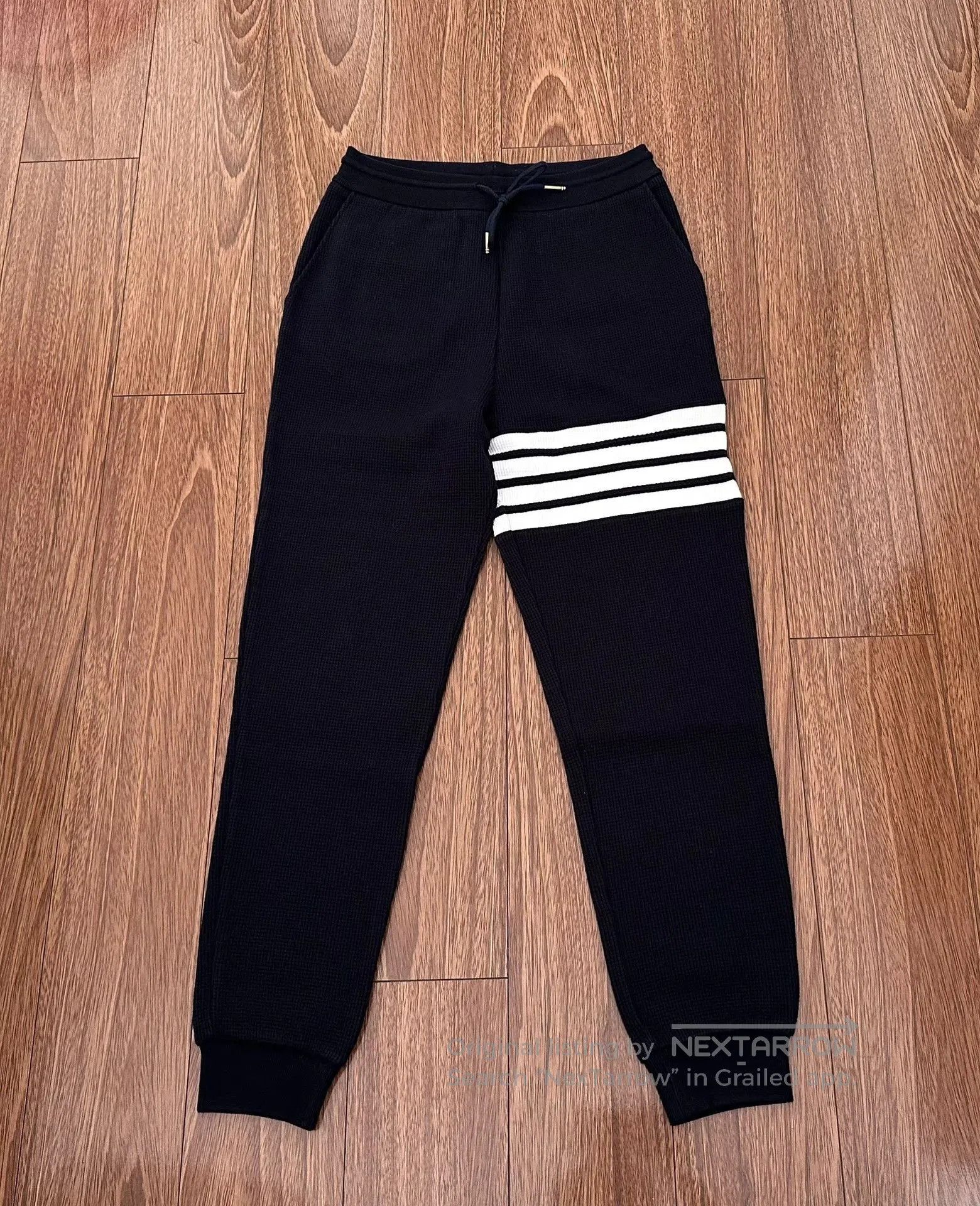 Thom Browne THOM BROWNE WAFFLE 4 BAR SWEAT PANTS. Size US 26 / EU 42 - 1 Thumbnail