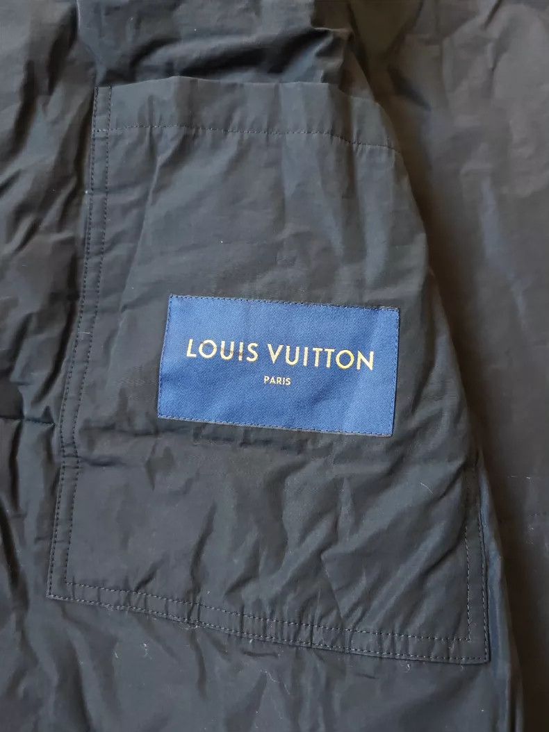 Louis Vuitton Louis Vuitton coat 2505-Nextarrow Size US S / EU 44-46 / 1 - 3 Thumbnail