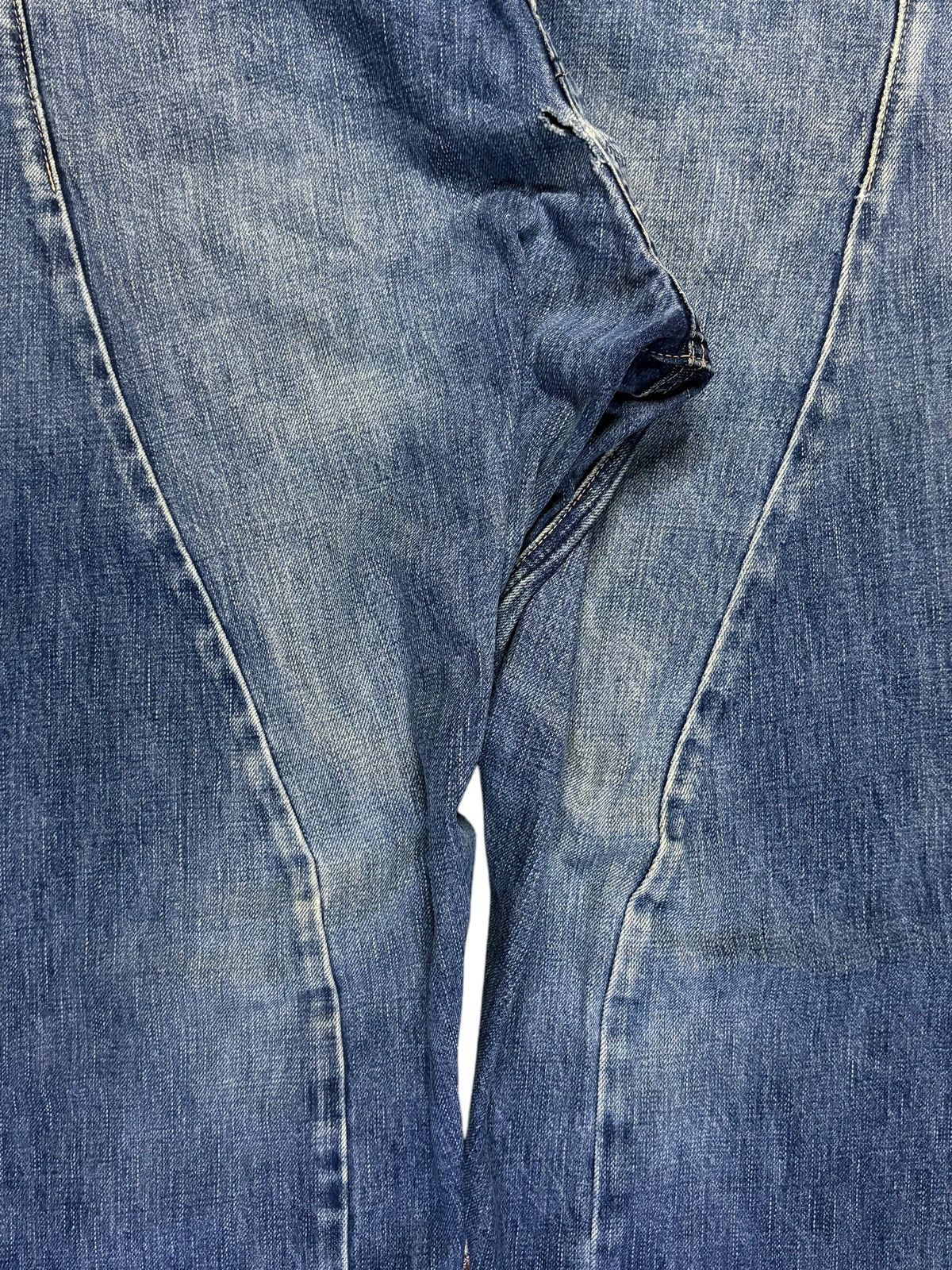 Japanese Brand × Southpole Vintage Japanese Brand Mud Wash Spiral Leg Baggy Jeans Size US 33 - 5 Thumbnail