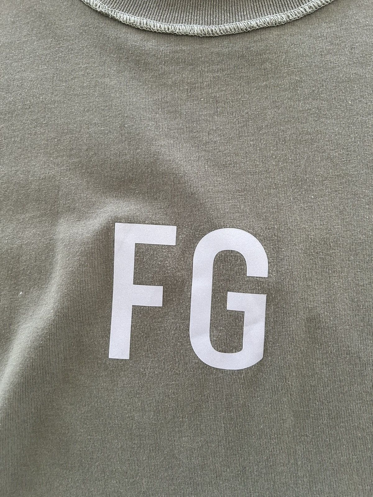 Fear of God FG t shirt Size US M / EU 48-50 / 2 - 3 Thumbnail