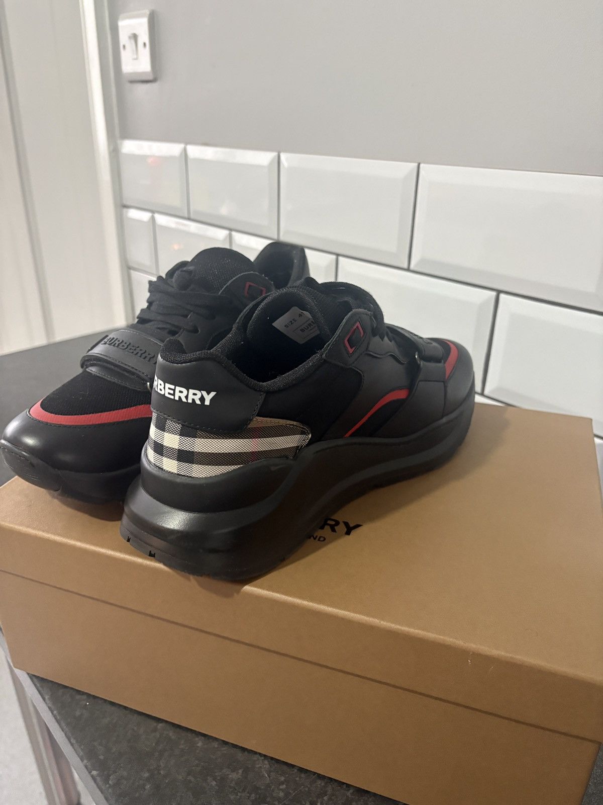 Burberry Burberry Man’s ‘Ramsay Runner’ check sneakers Size US 8 / EU 41 - 4 Thumbnail