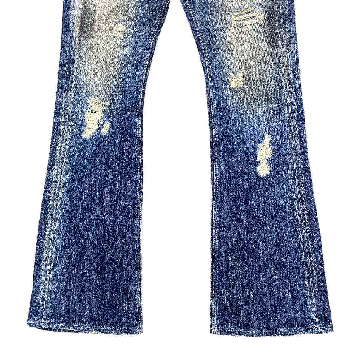 GOSTAR DE FUGA Fuga Denim Mud Oil Stained Flare Jeans Size US 31 - 8 Thumbnail