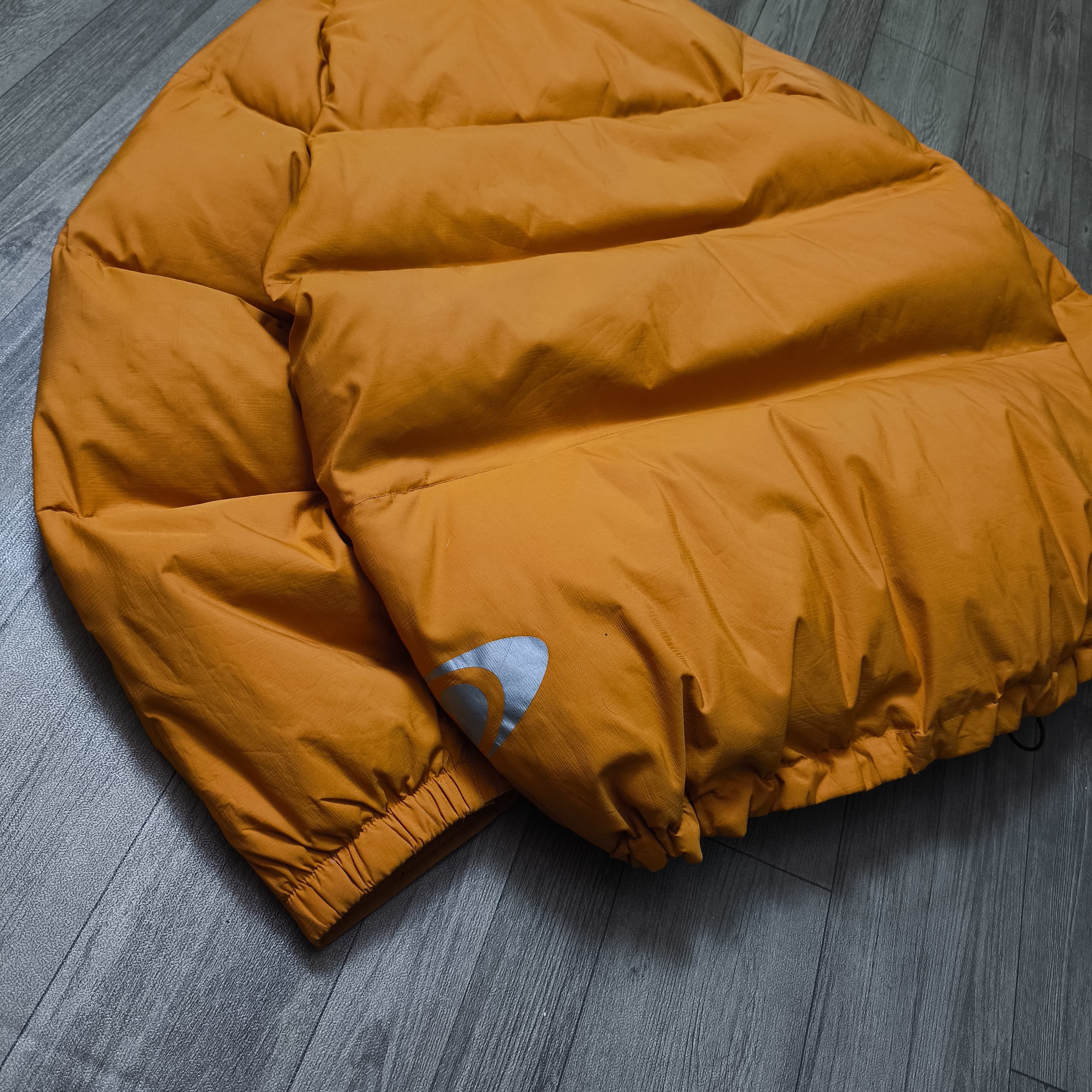 Salomon Vintage Salomon 3D Panelled 90's Technical Down Jacket Size US L / EU 52-54 / 3 - 13 Thumbnail